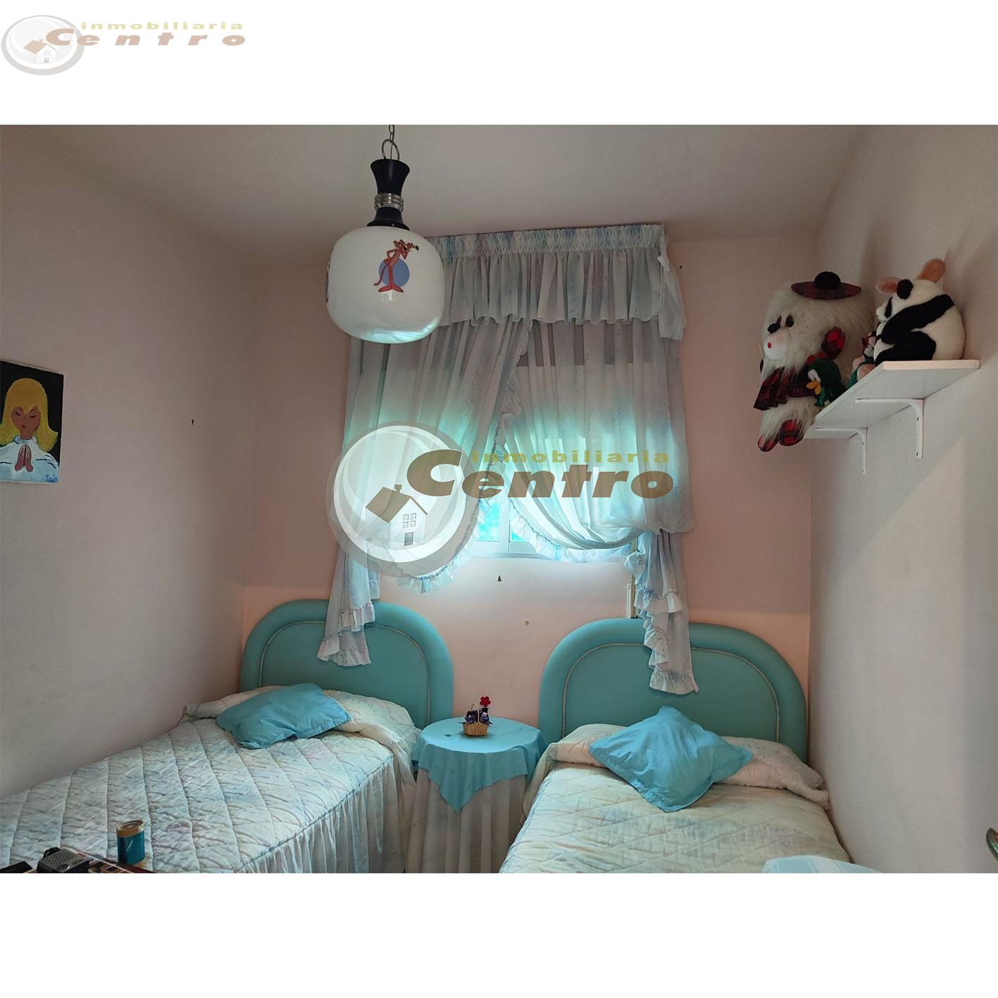 For sale of chalet in Albacete