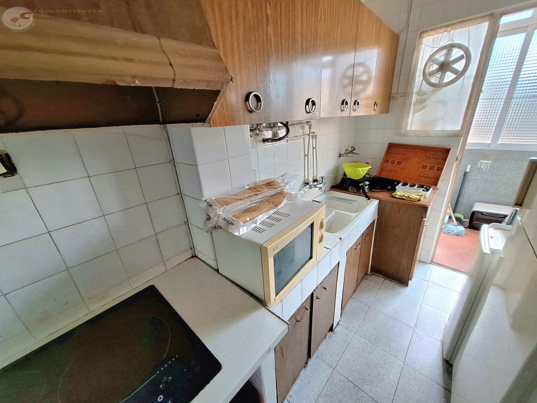 For sale of apartment in Albacete