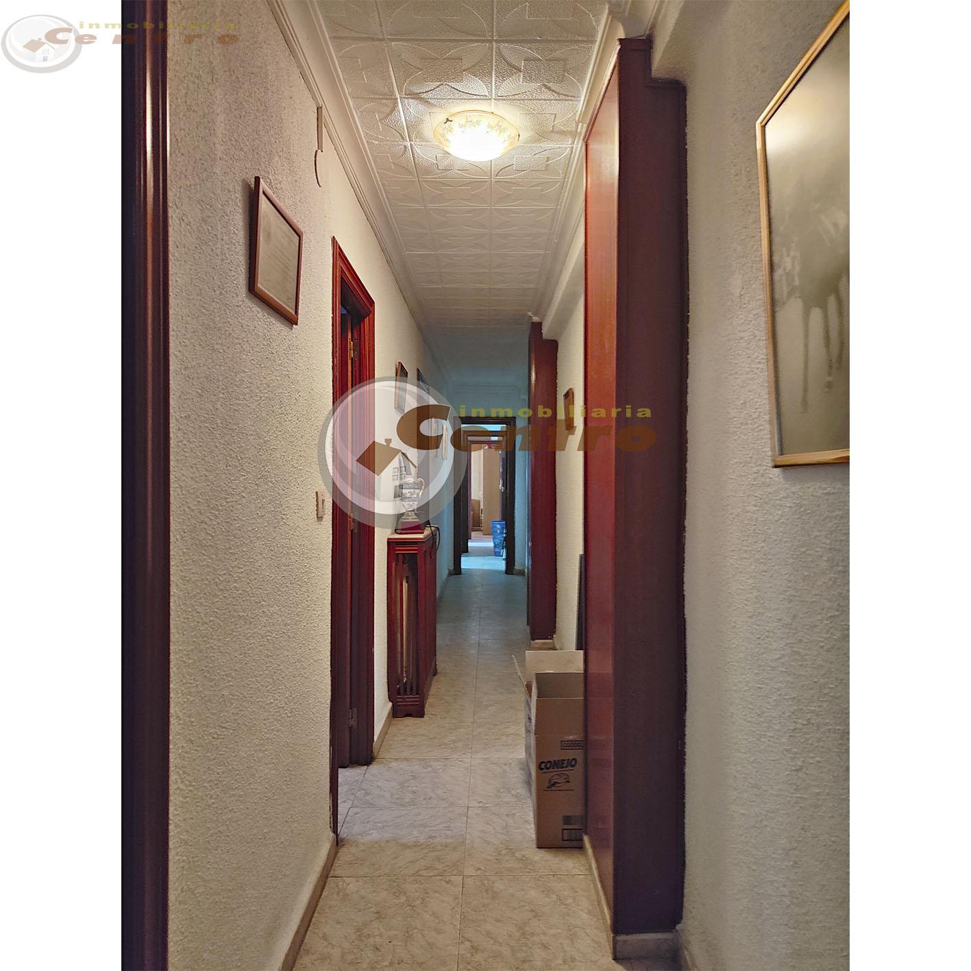 For sale of flat in Albacete