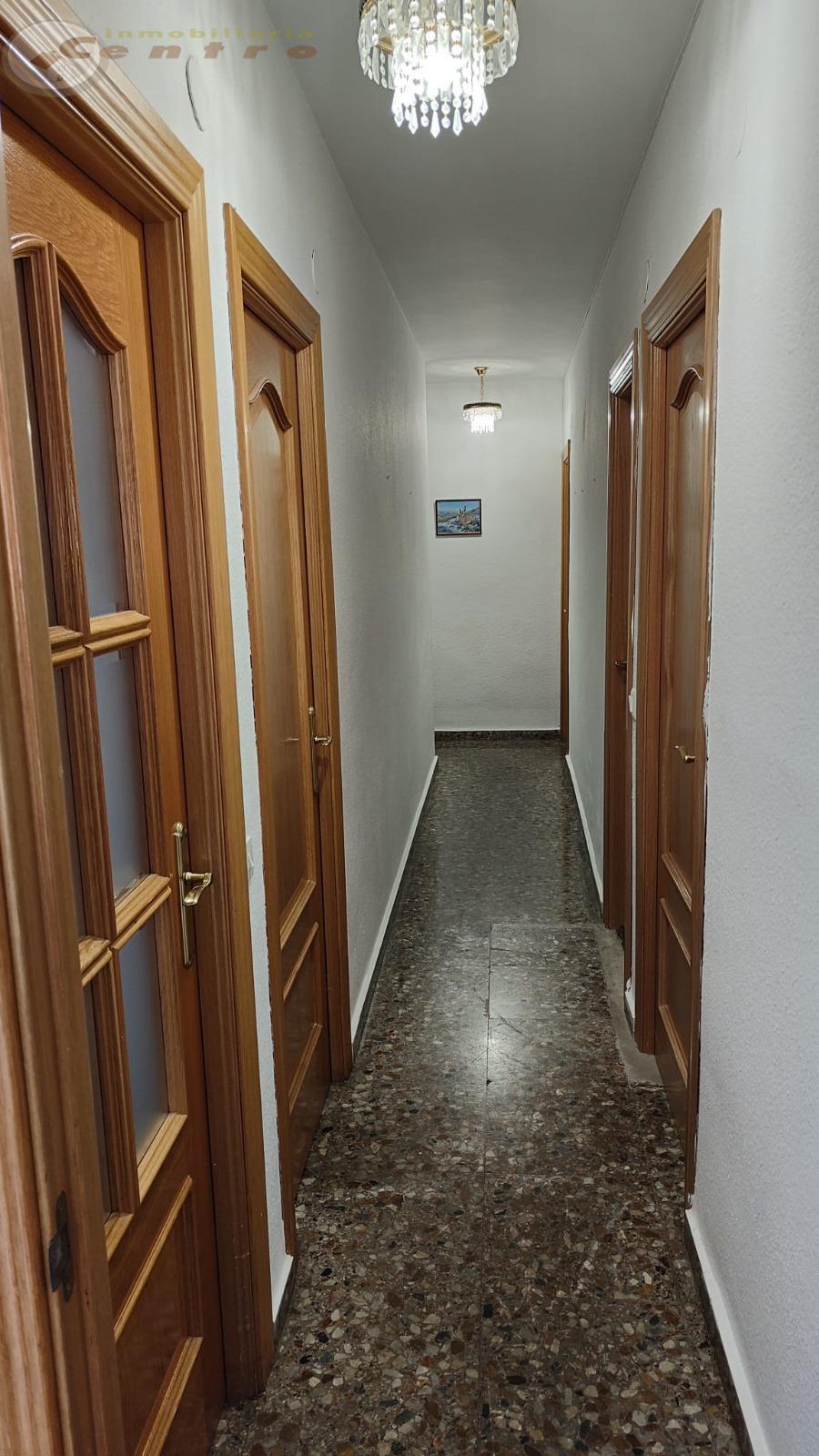 For sale of flat in Albacete