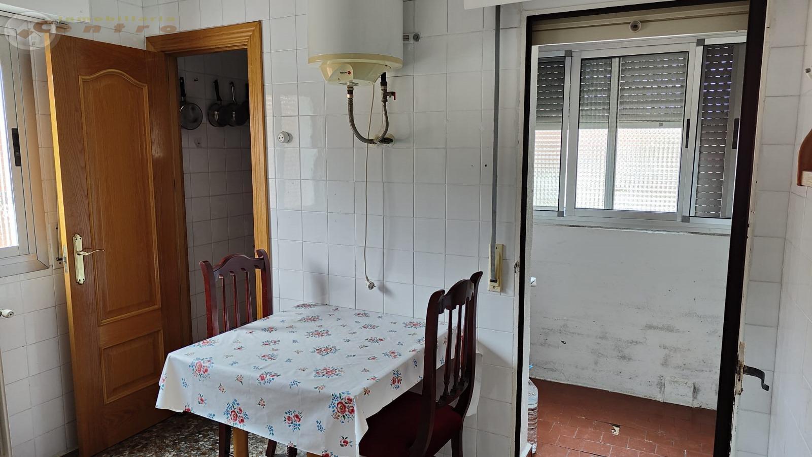 For sale of flat in Albacete