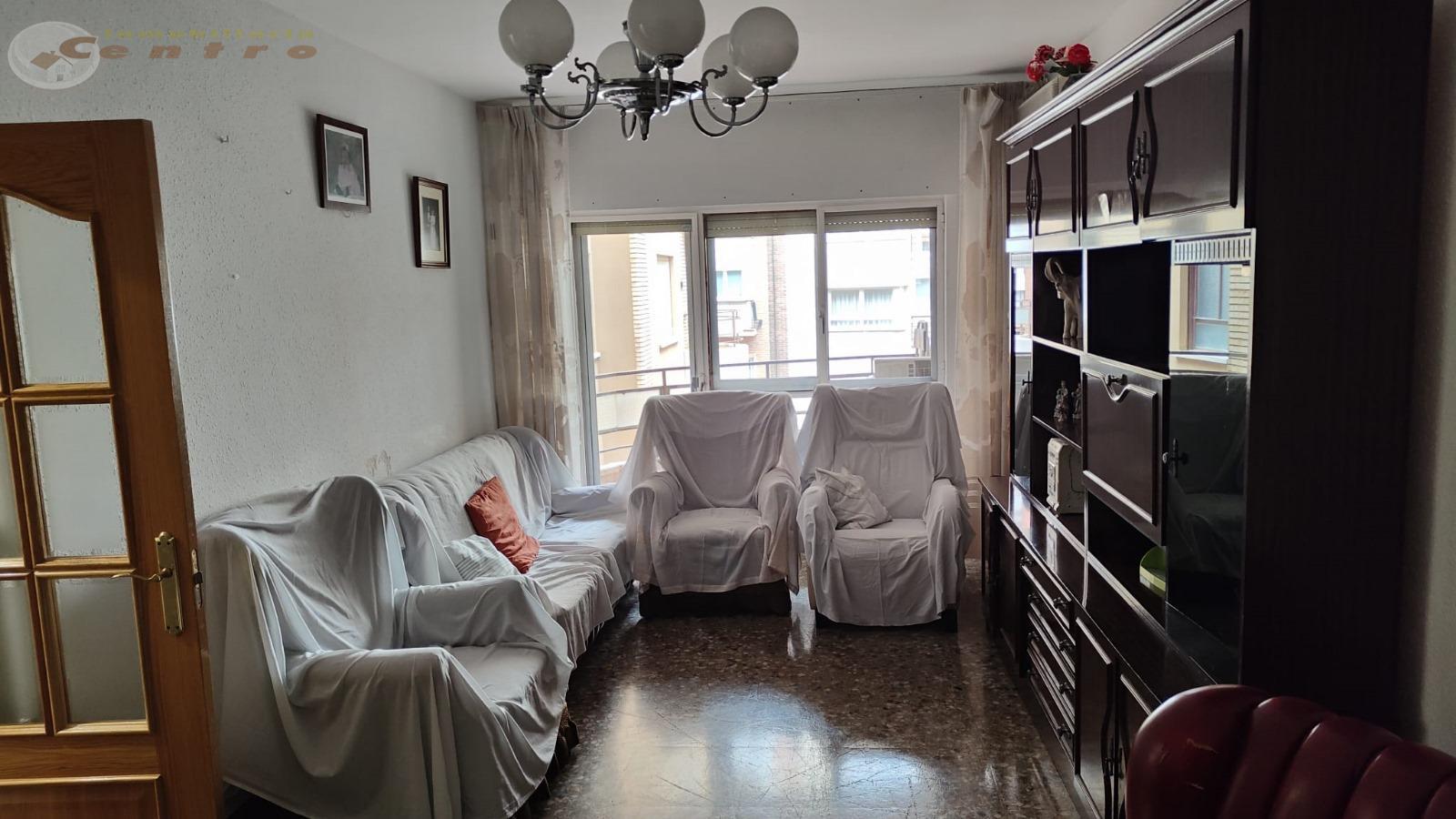 For sale of flat in Albacete