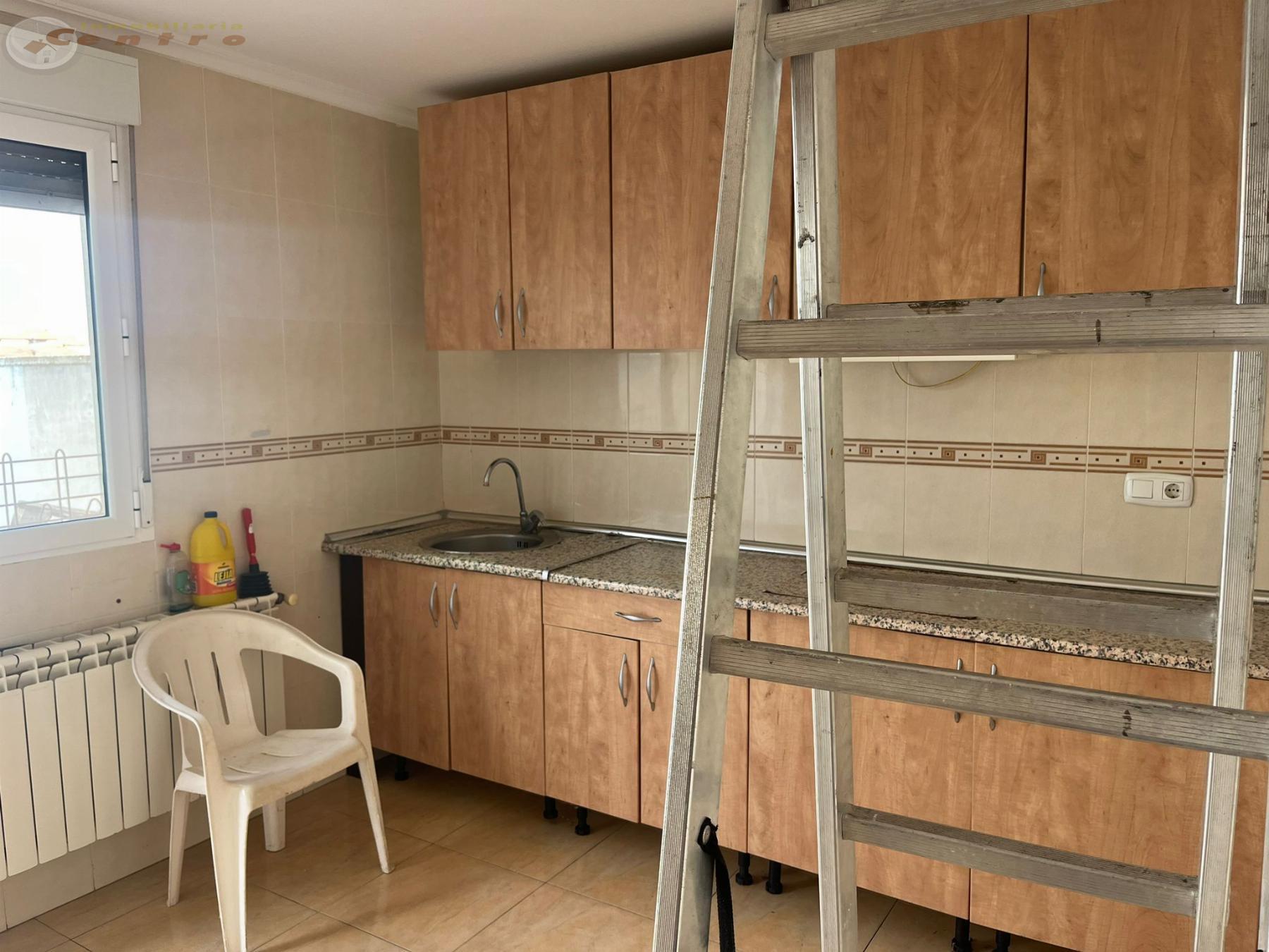 For sale of house in Casas de Juan Núñez