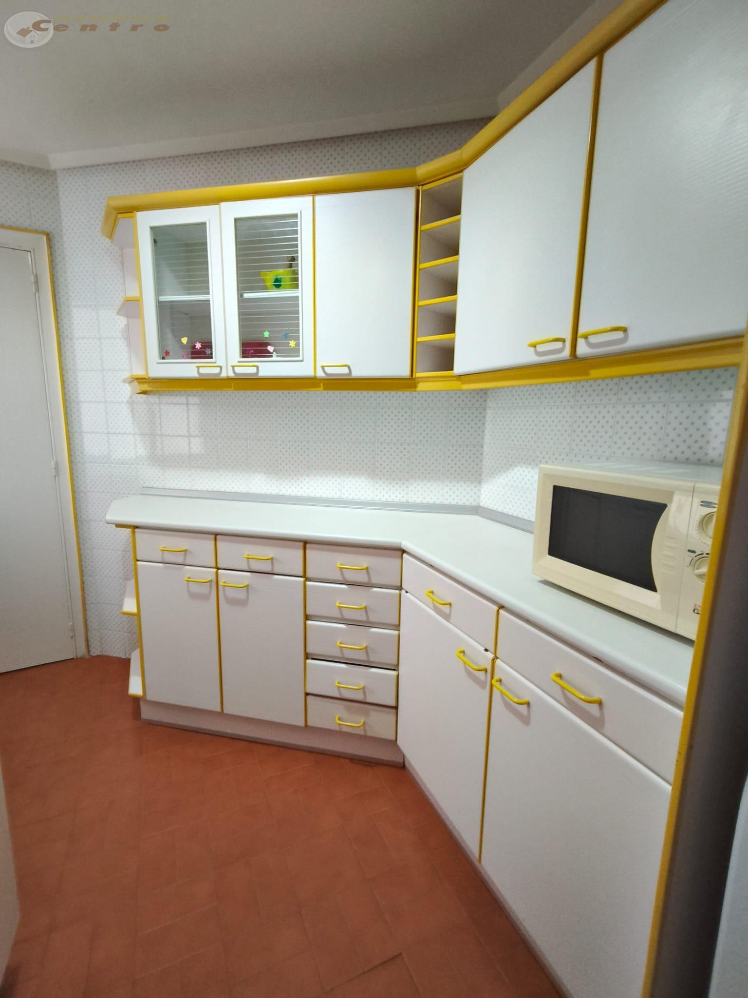 For sale of flat in Albacete