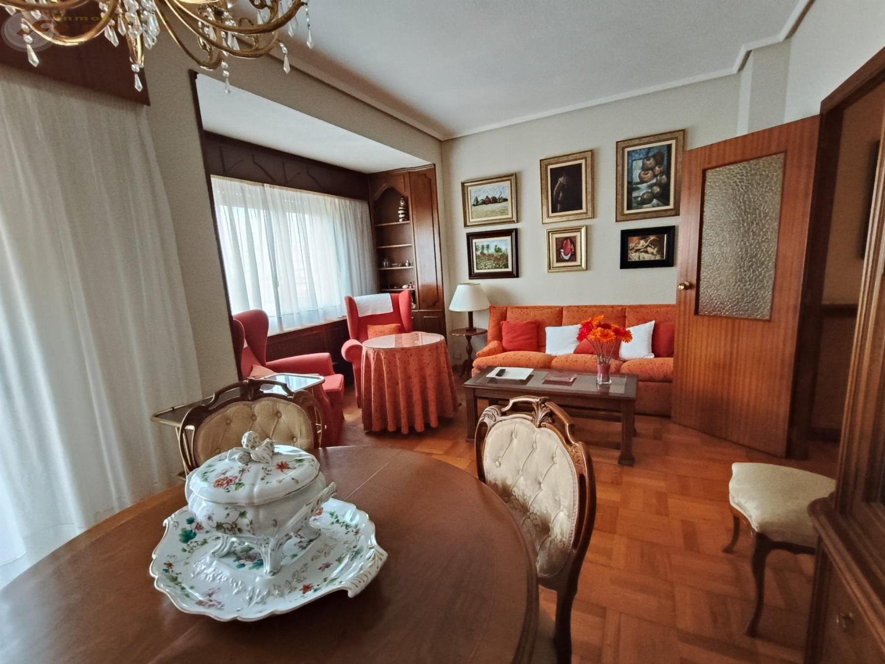 For sale of flat in Albacete