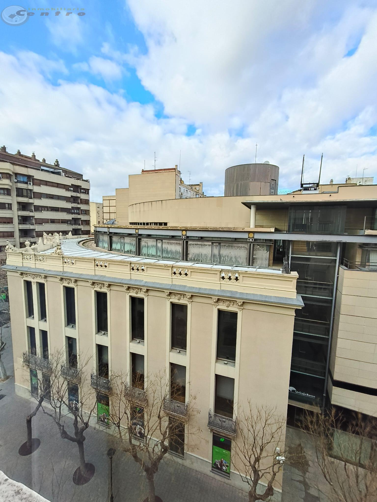 For sale of flat in Albacete