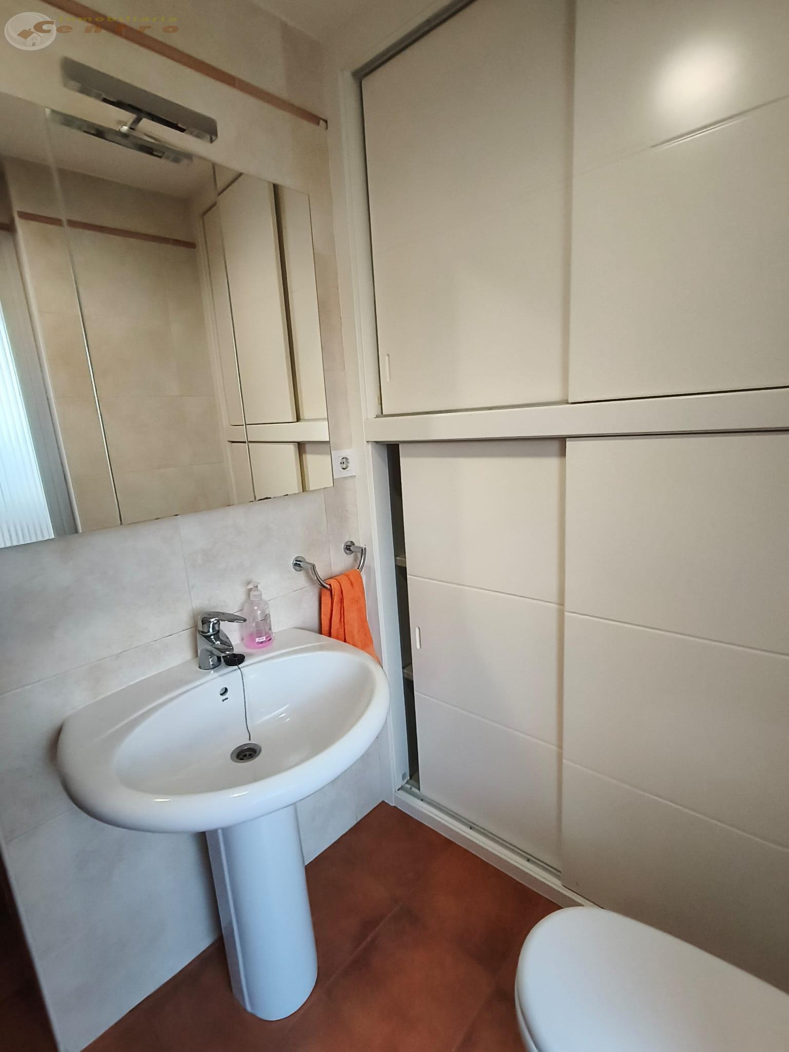 For sale of flat in Albacete