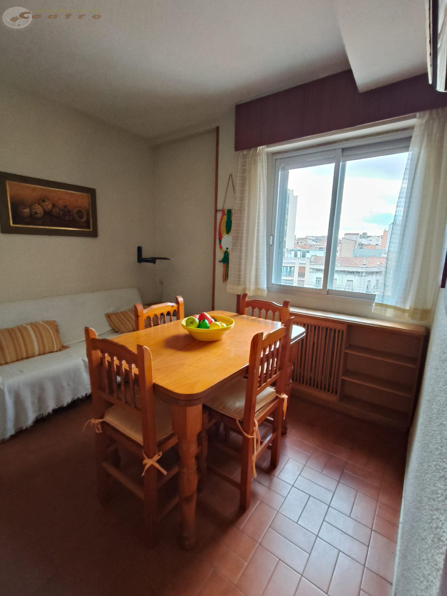 For sale of flat in Albacete