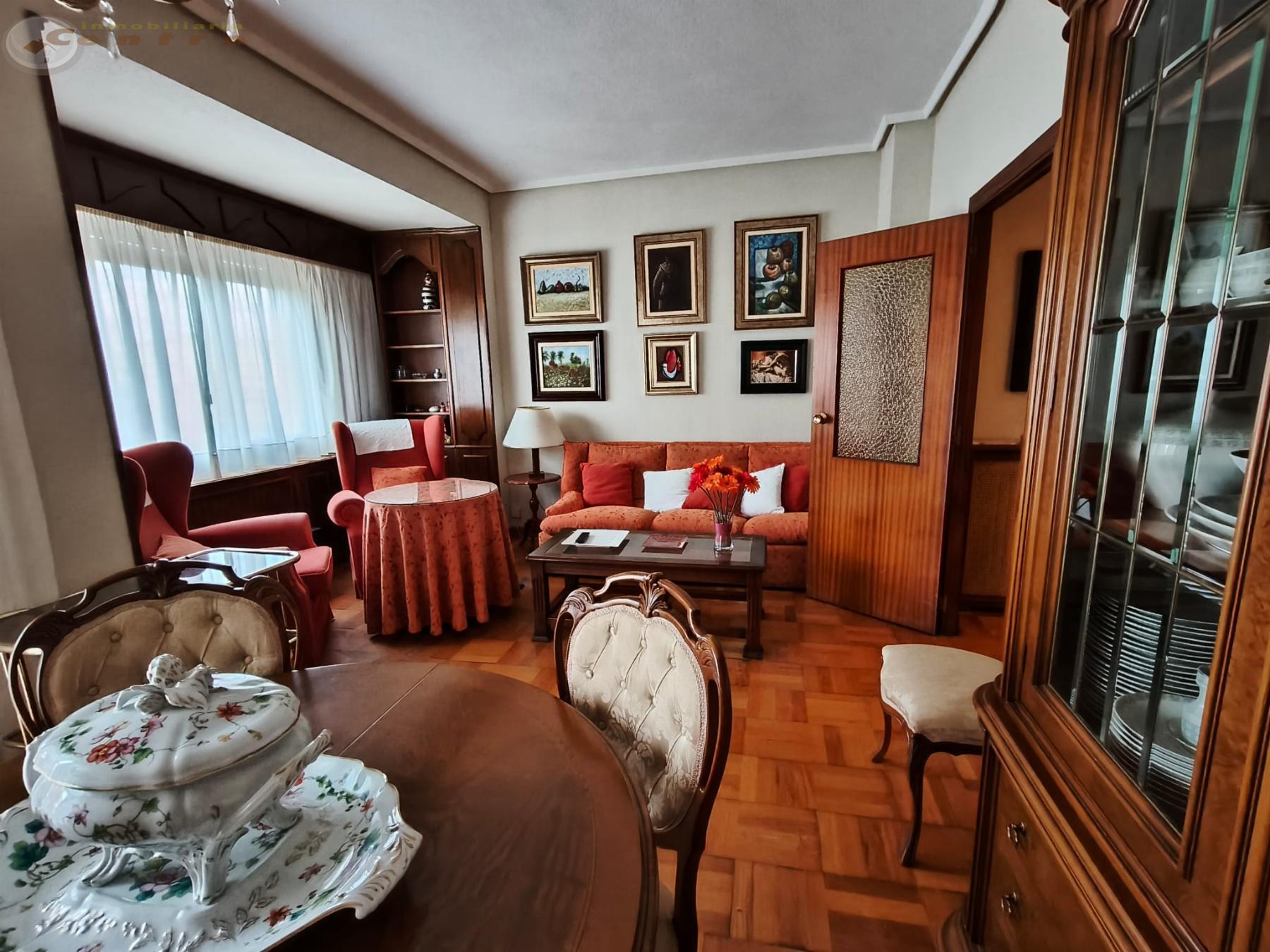 For sale of flat in Albacete