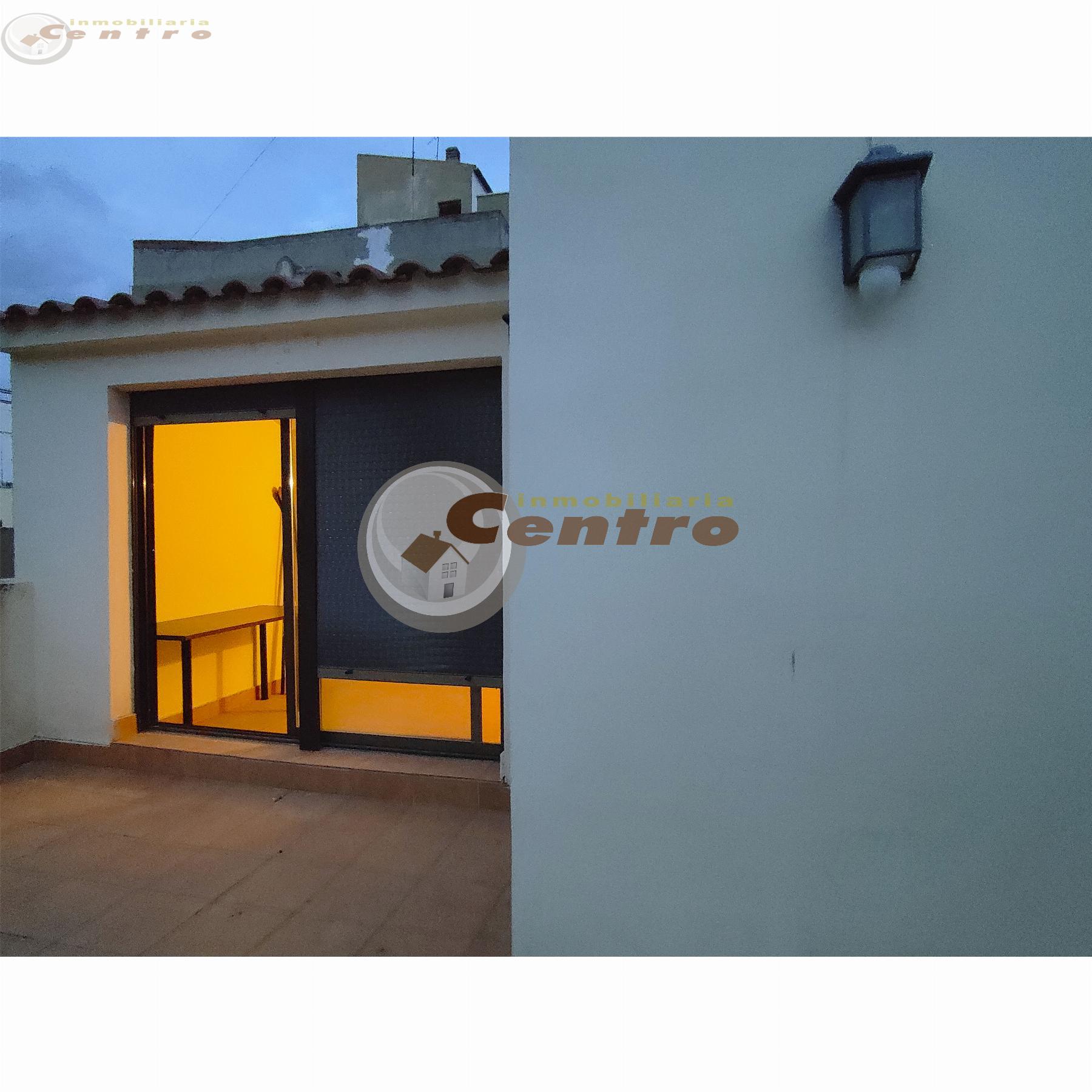 For sale of penthouse in Albacete