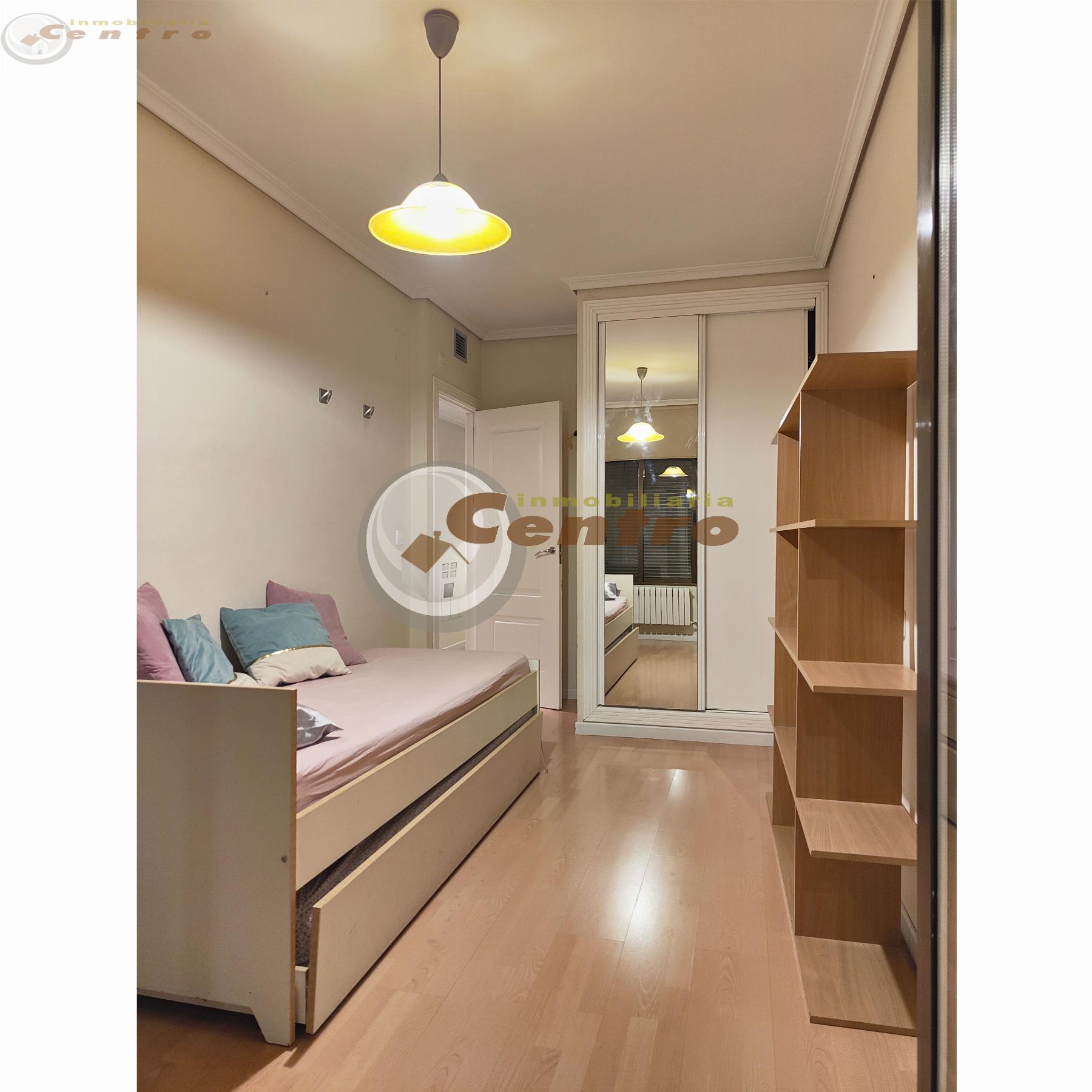 For sale of penthouse in Albacete