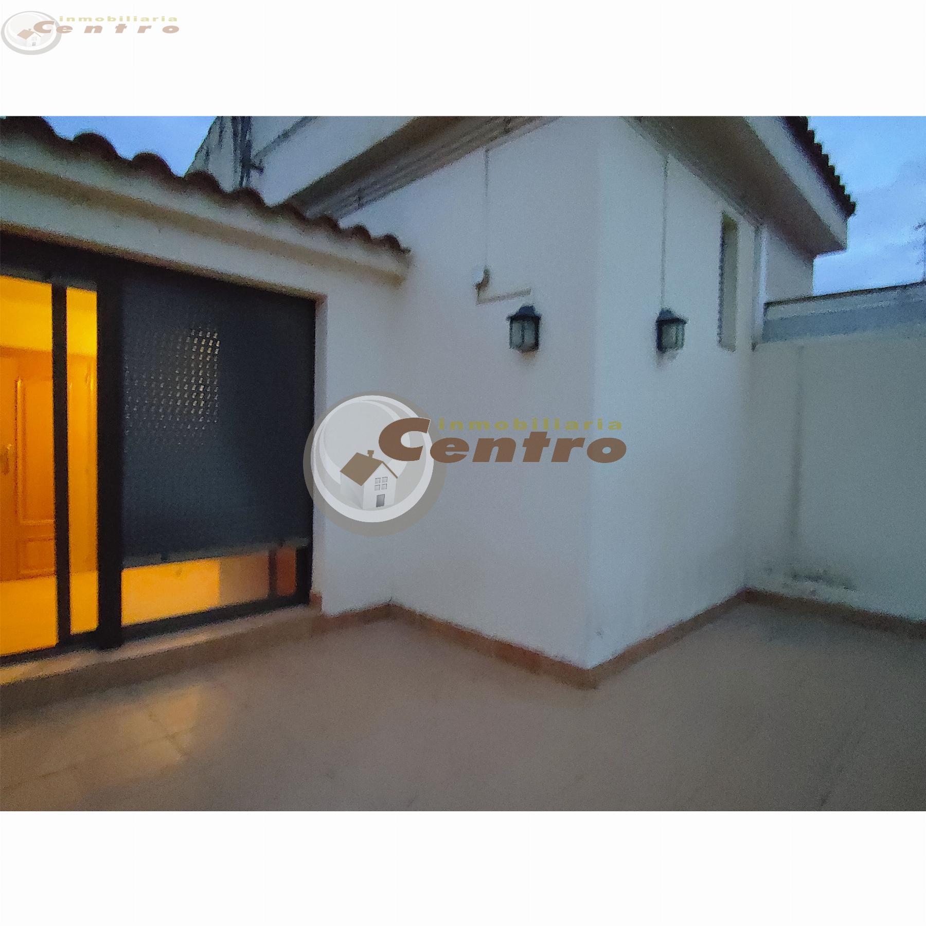 For sale of penthouse in Albacete