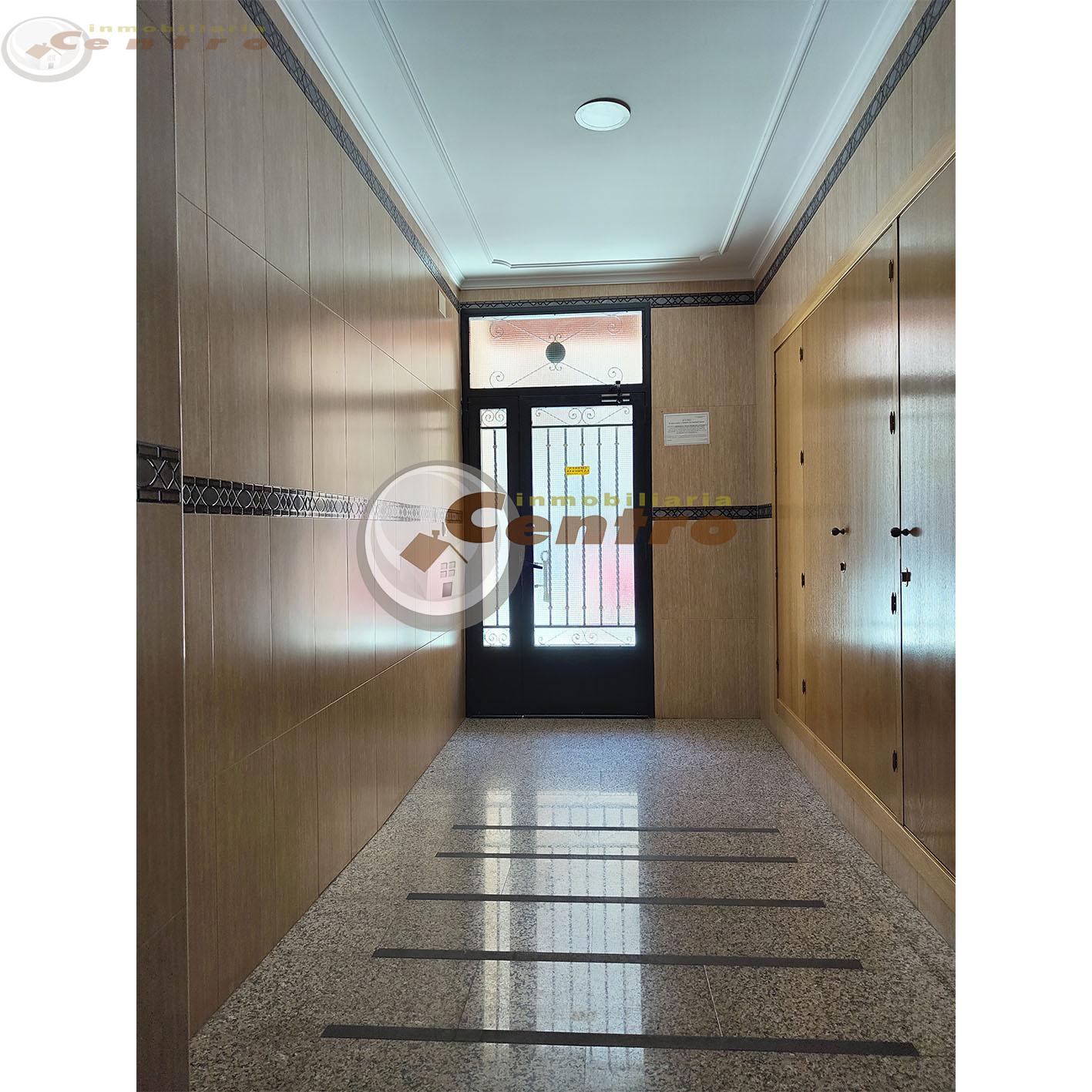 For sale of apartment in Albacete