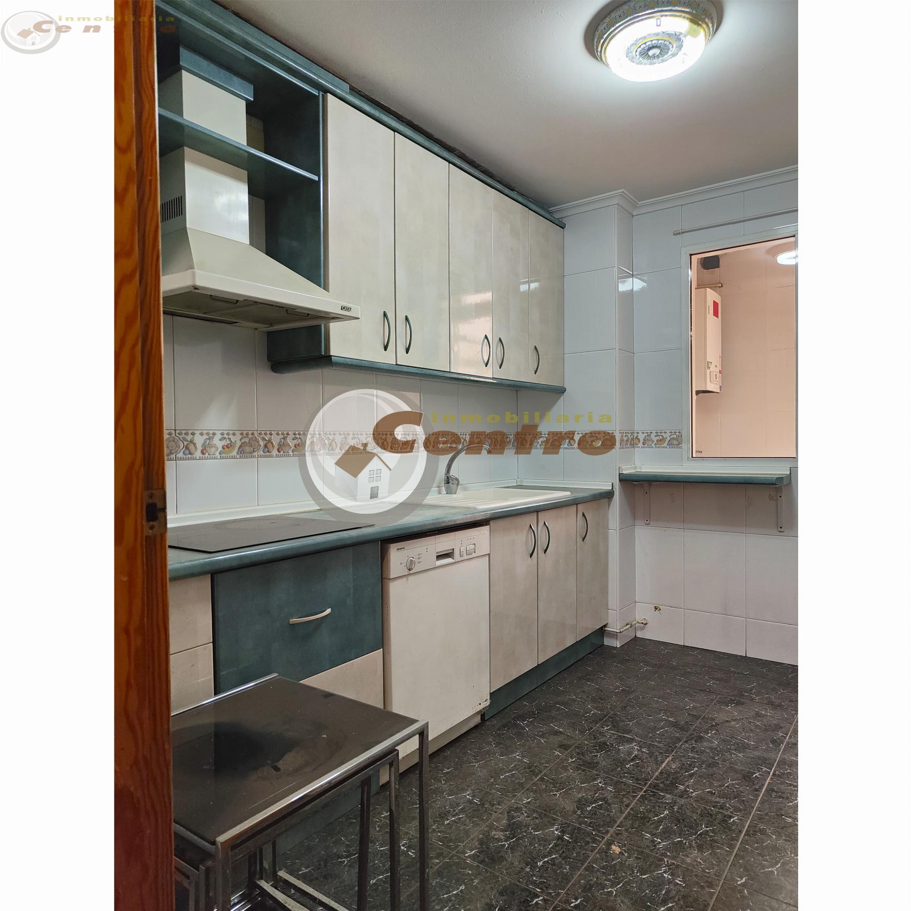 For sale of flat in Albacete