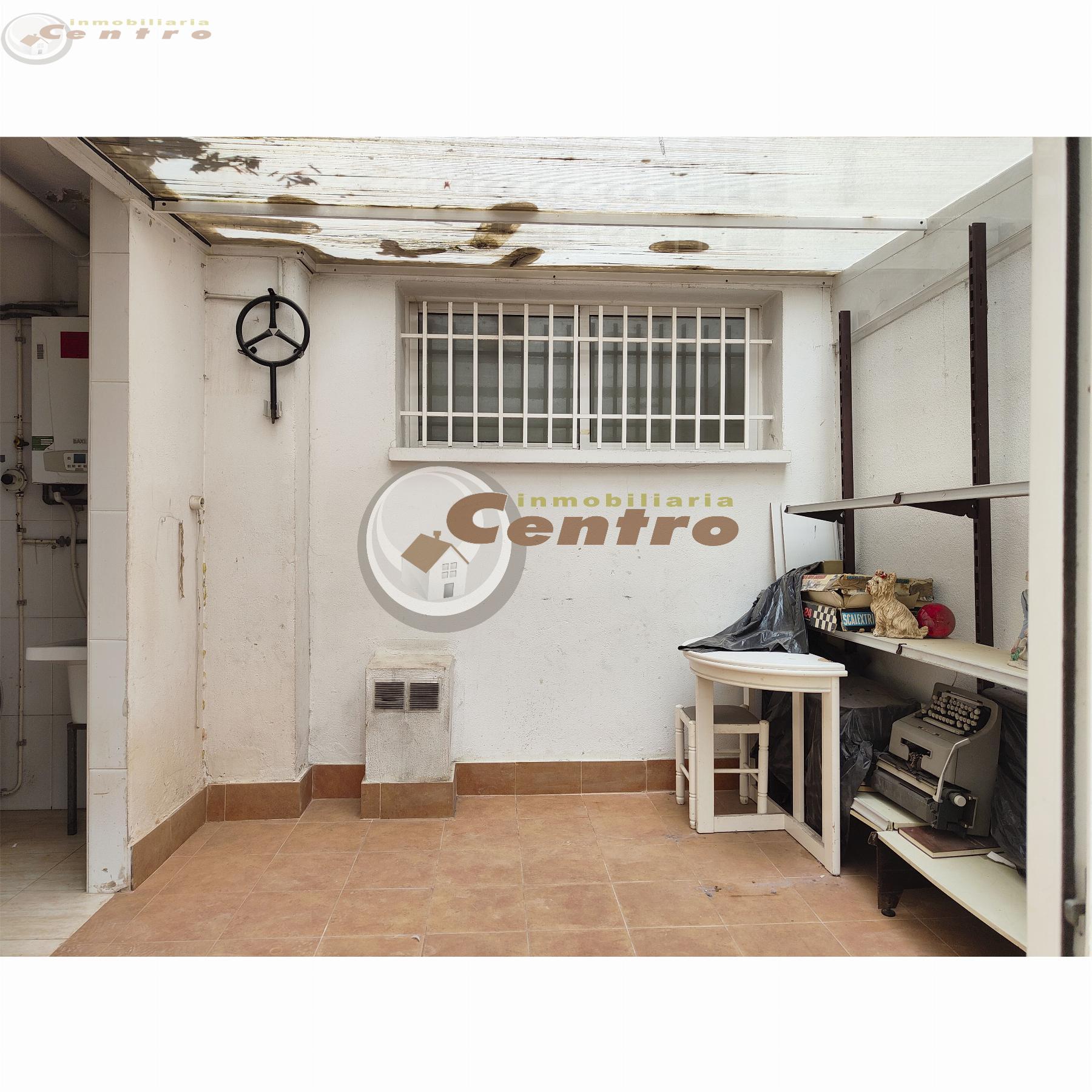 For sale of flat in Albacete