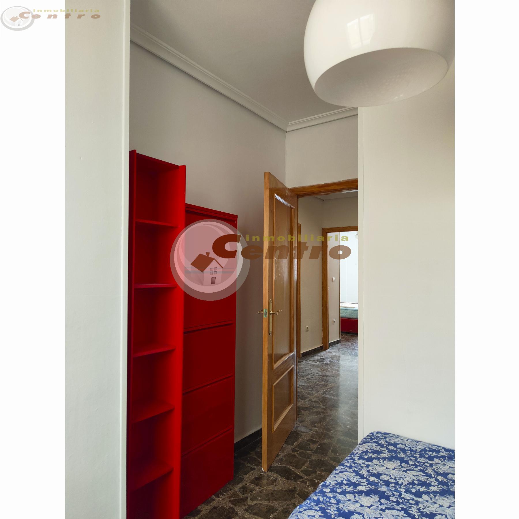 For sale of flat in Albacete