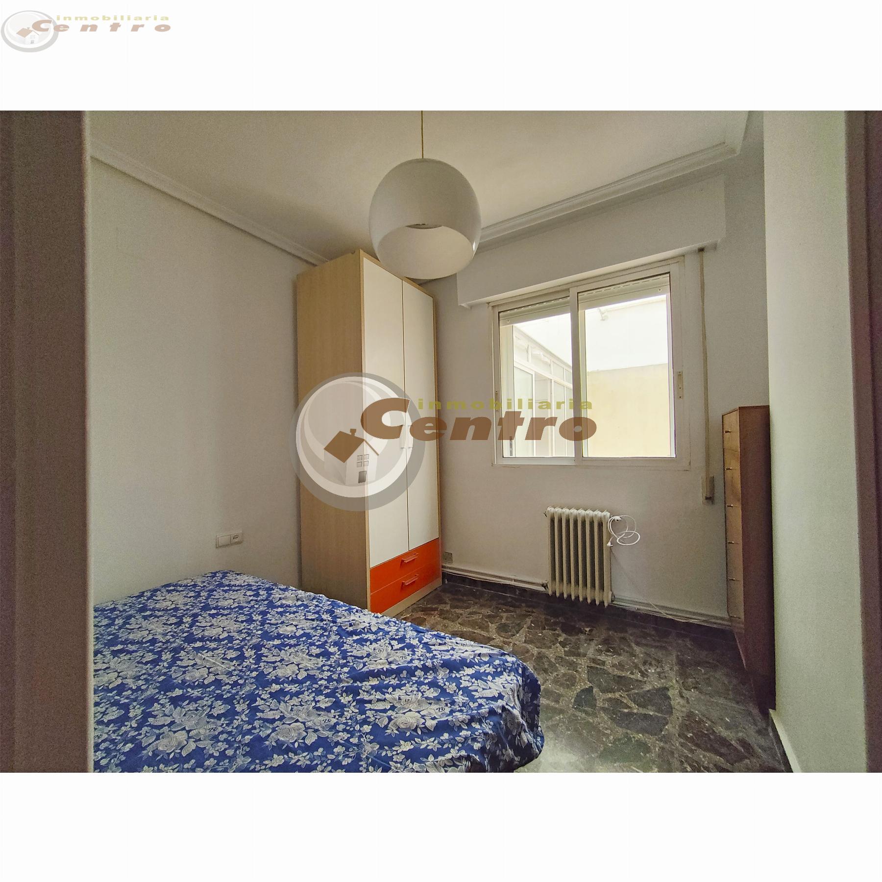 For sale of flat in Albacete