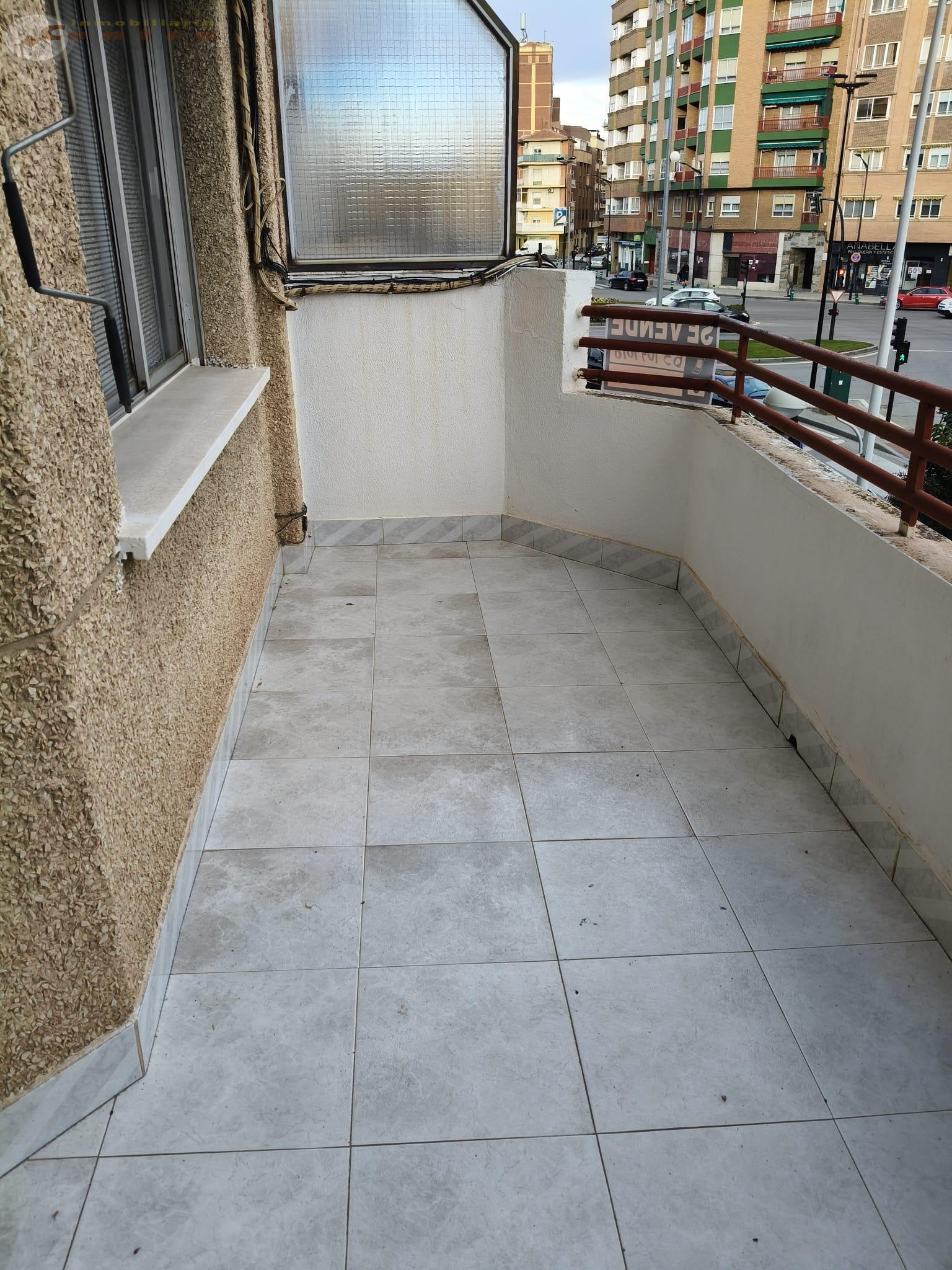 For sale of flat in Albacete