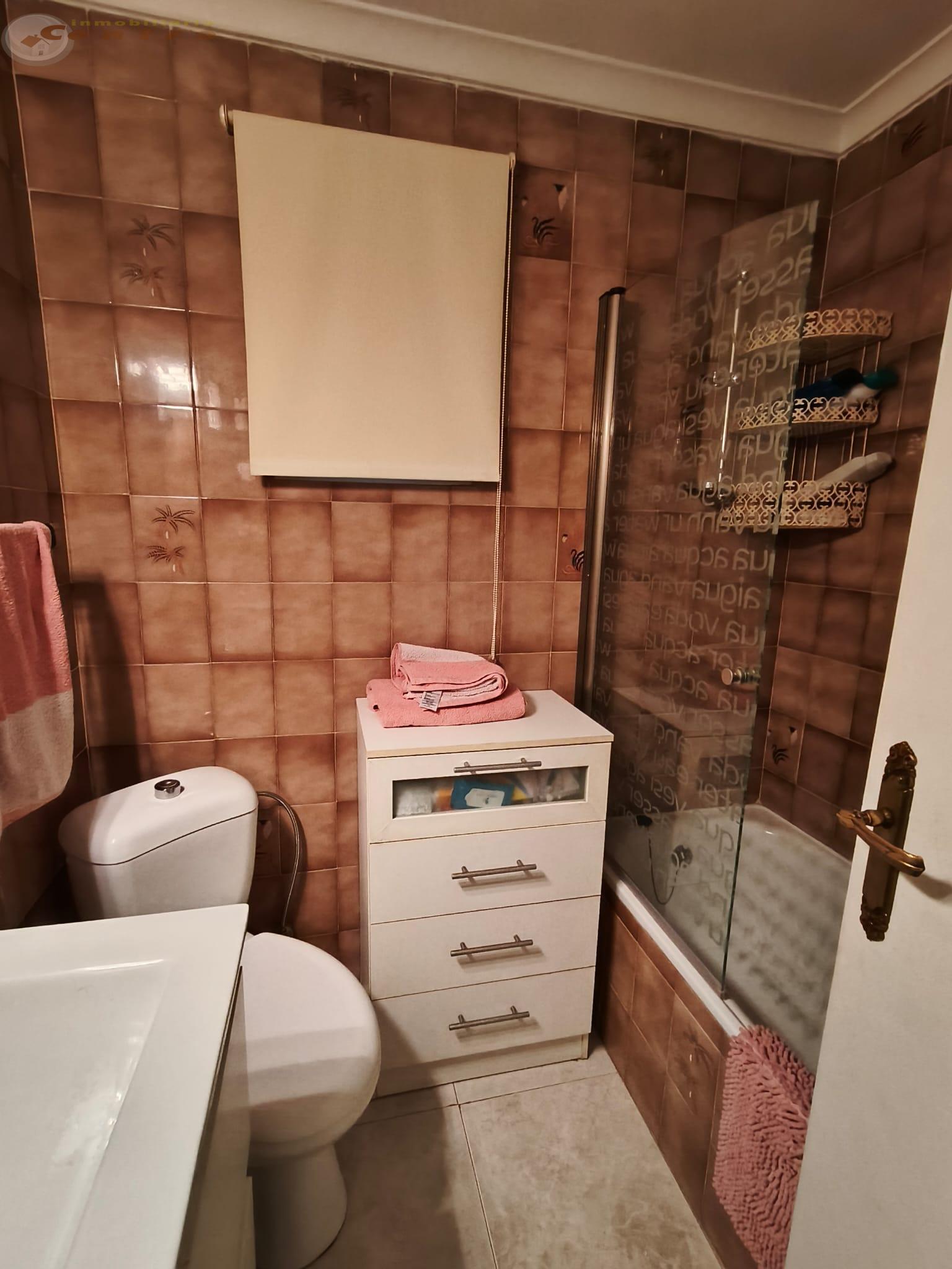 For sale of flat in Albacete