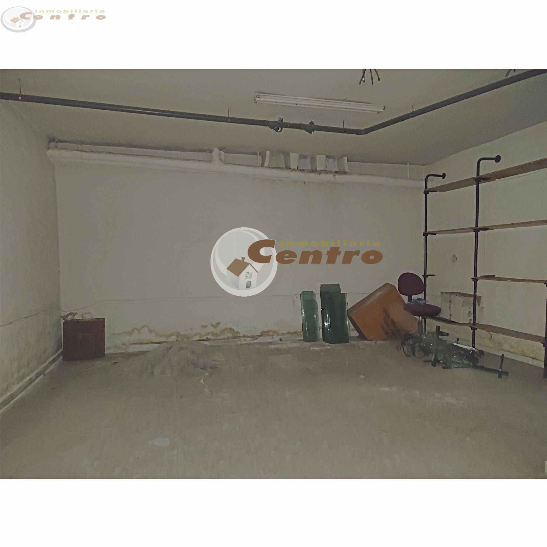 For sale of commercial in Albacete