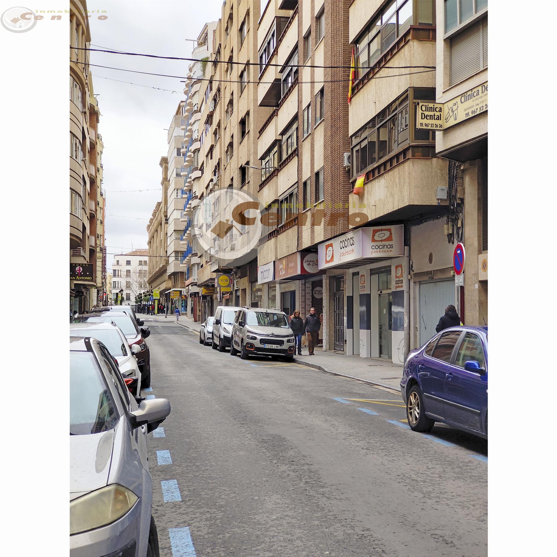 For sale of commercial in Albacete