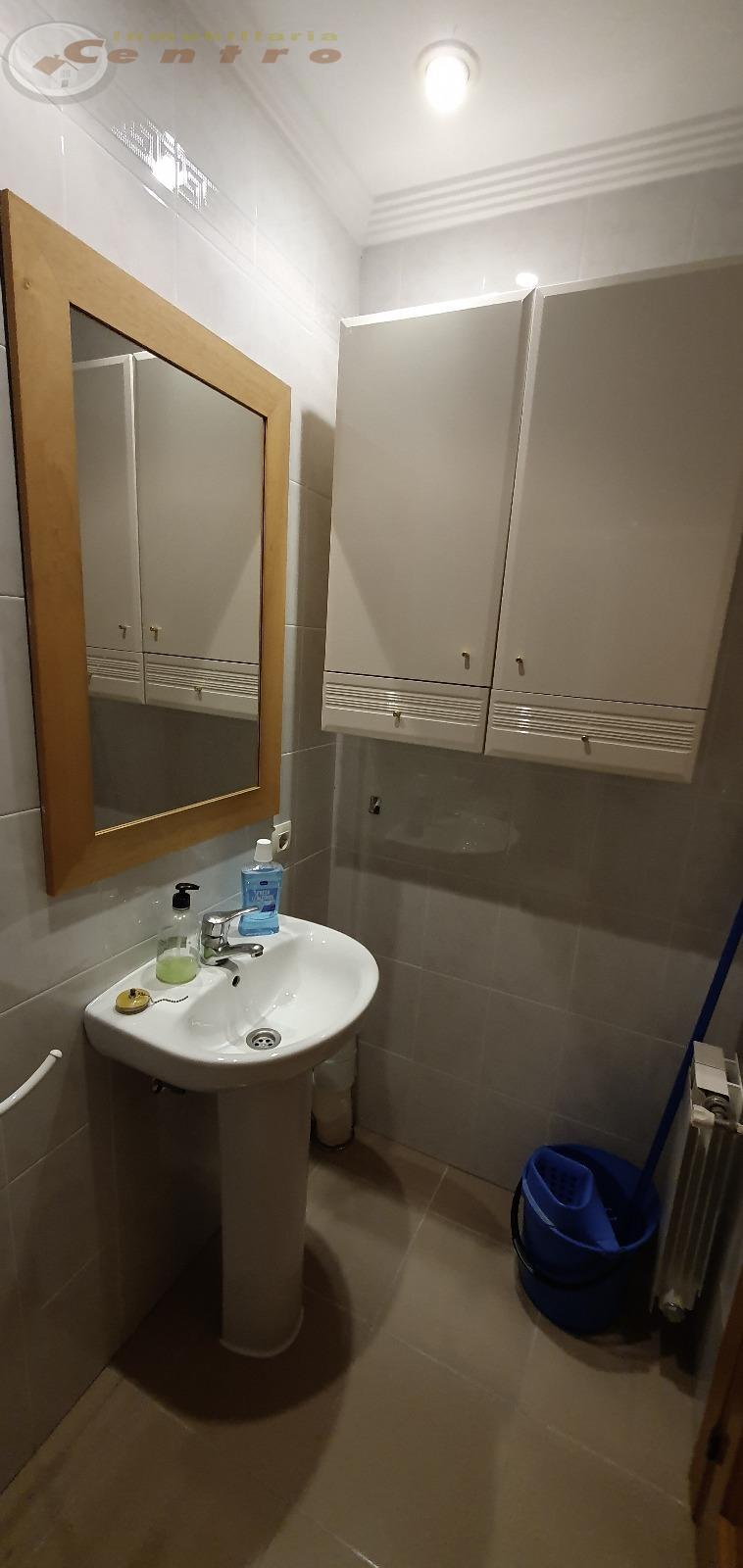 For sale of flat in Albacete
