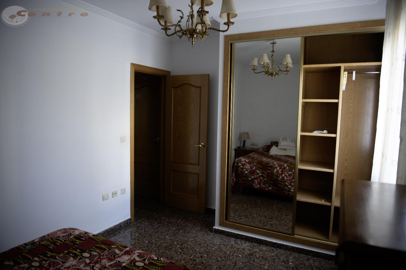 For sale of flat in Albacete