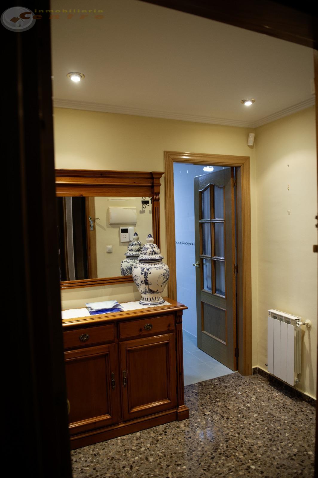For sale of flat in Albacete
