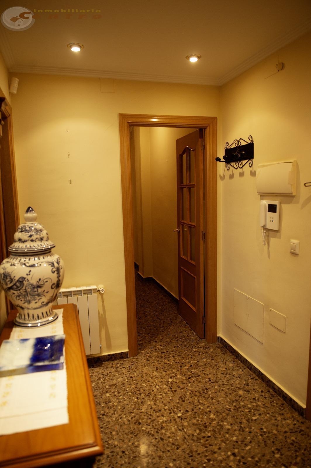For sale of flat in Albacete