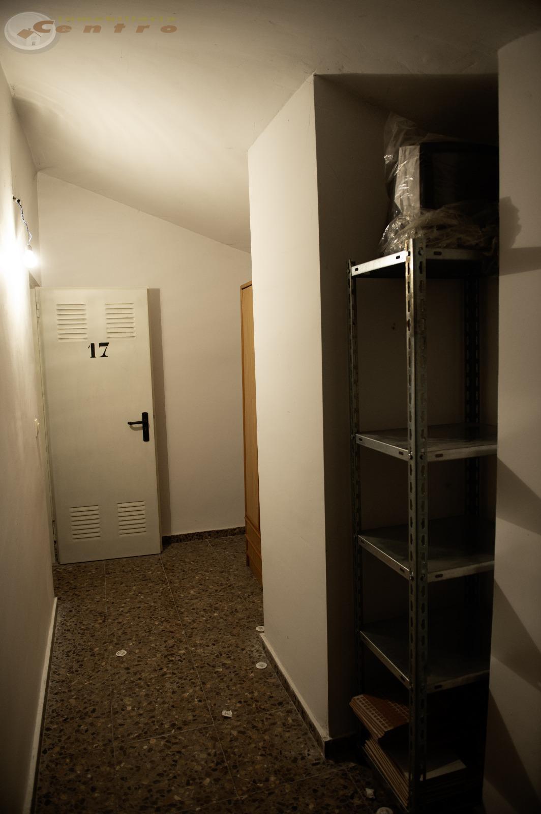 For sale of flat in Albacete