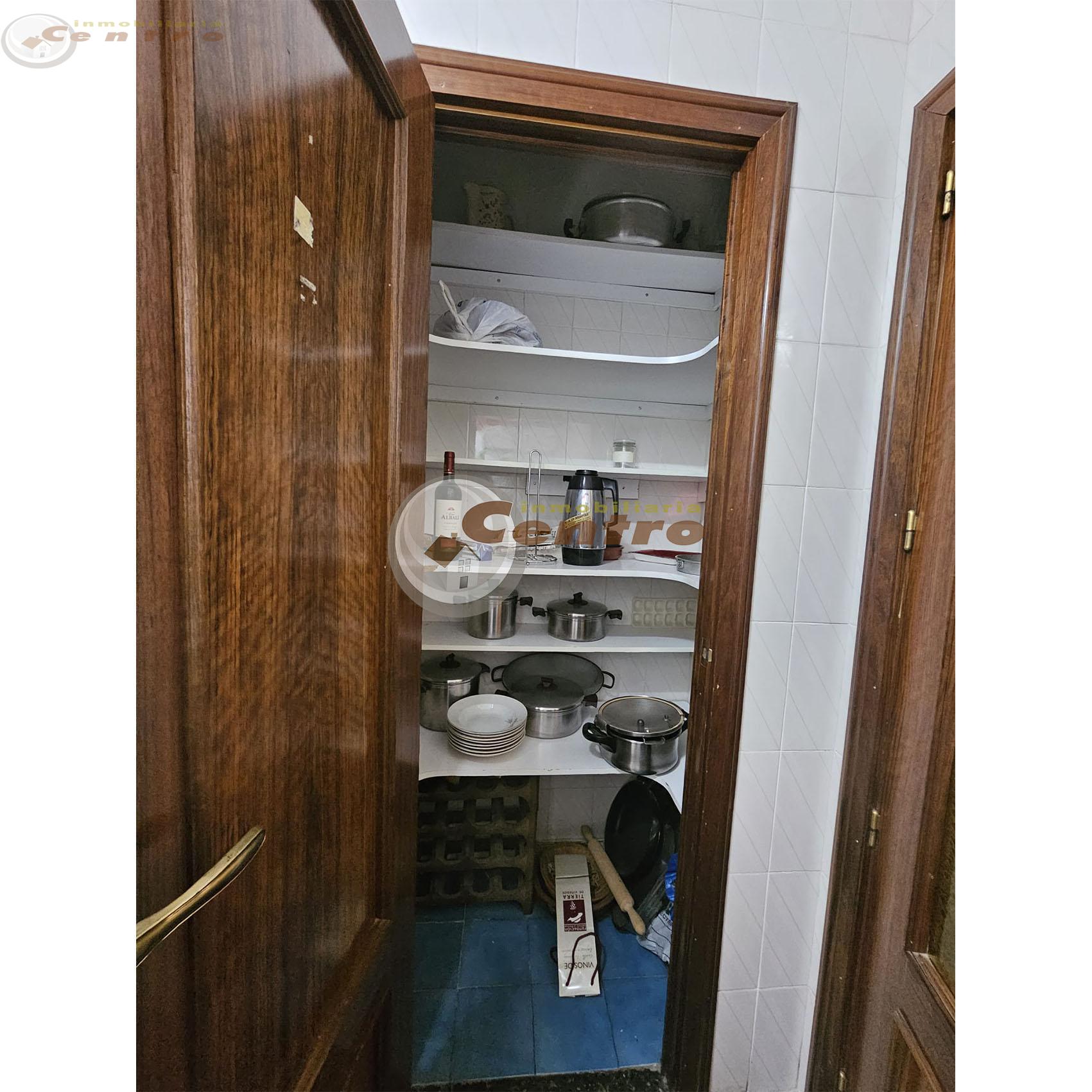 For sale of flat in Albacete