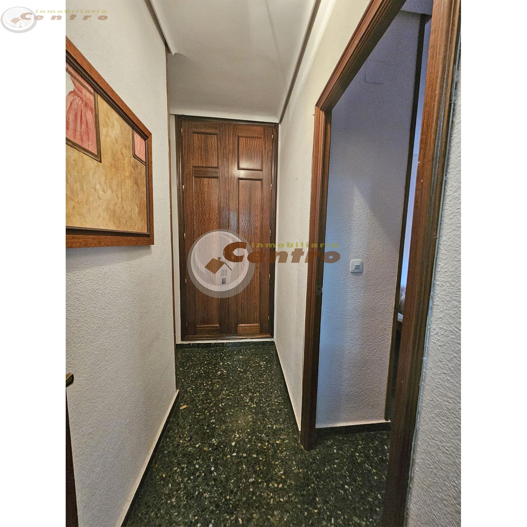 For sale of flat in Albacete