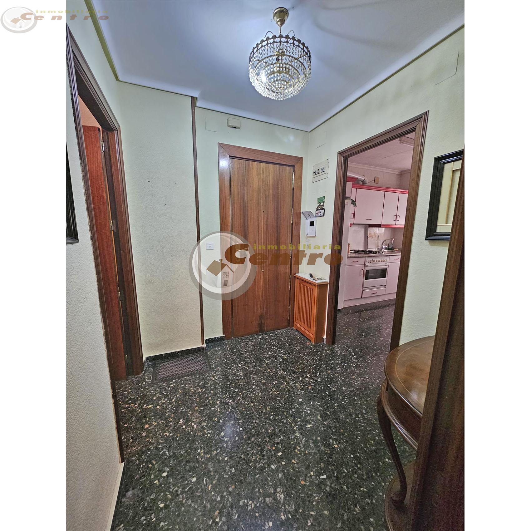 For sale of flat in Albacete