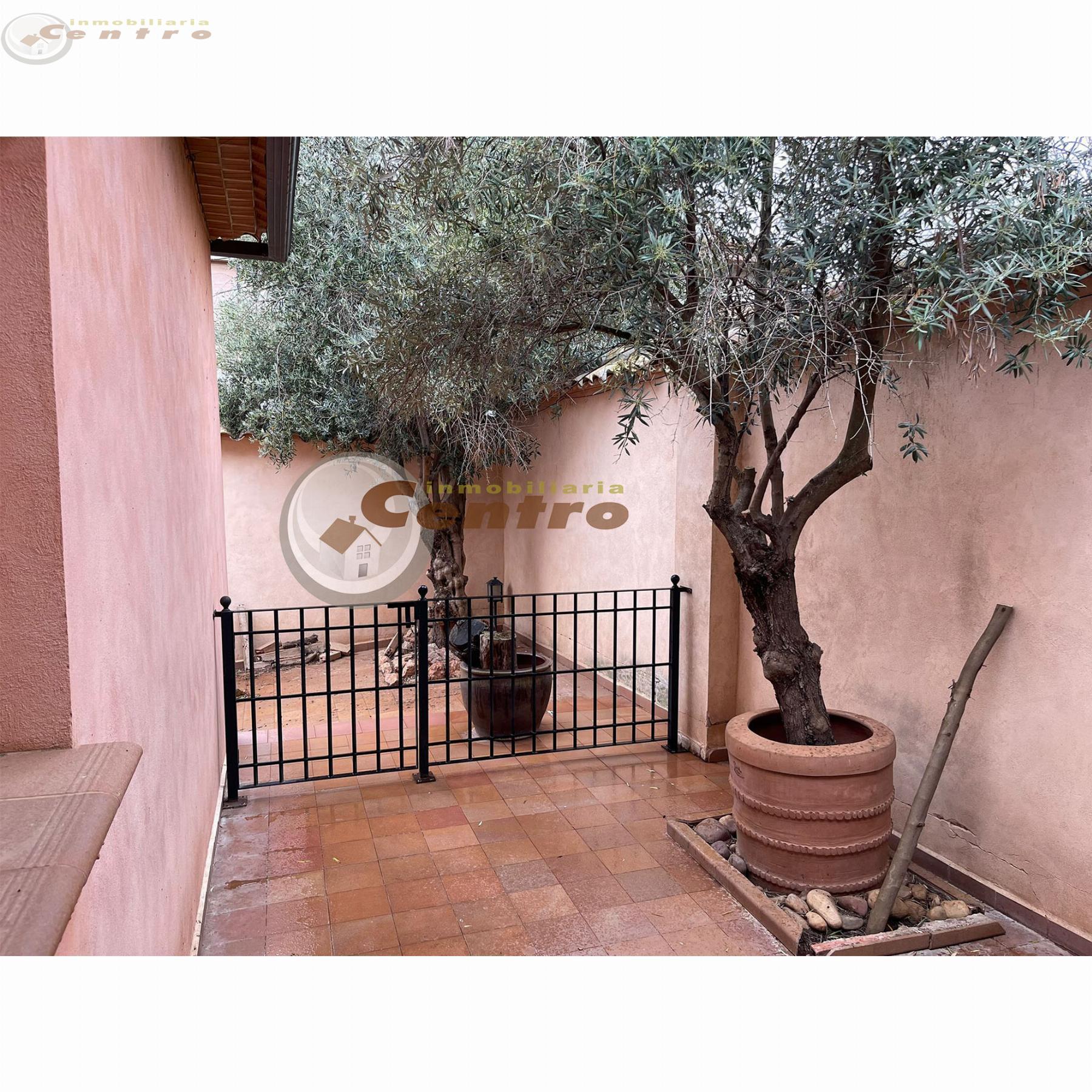 Venta de chalet en Ossa de Montiel