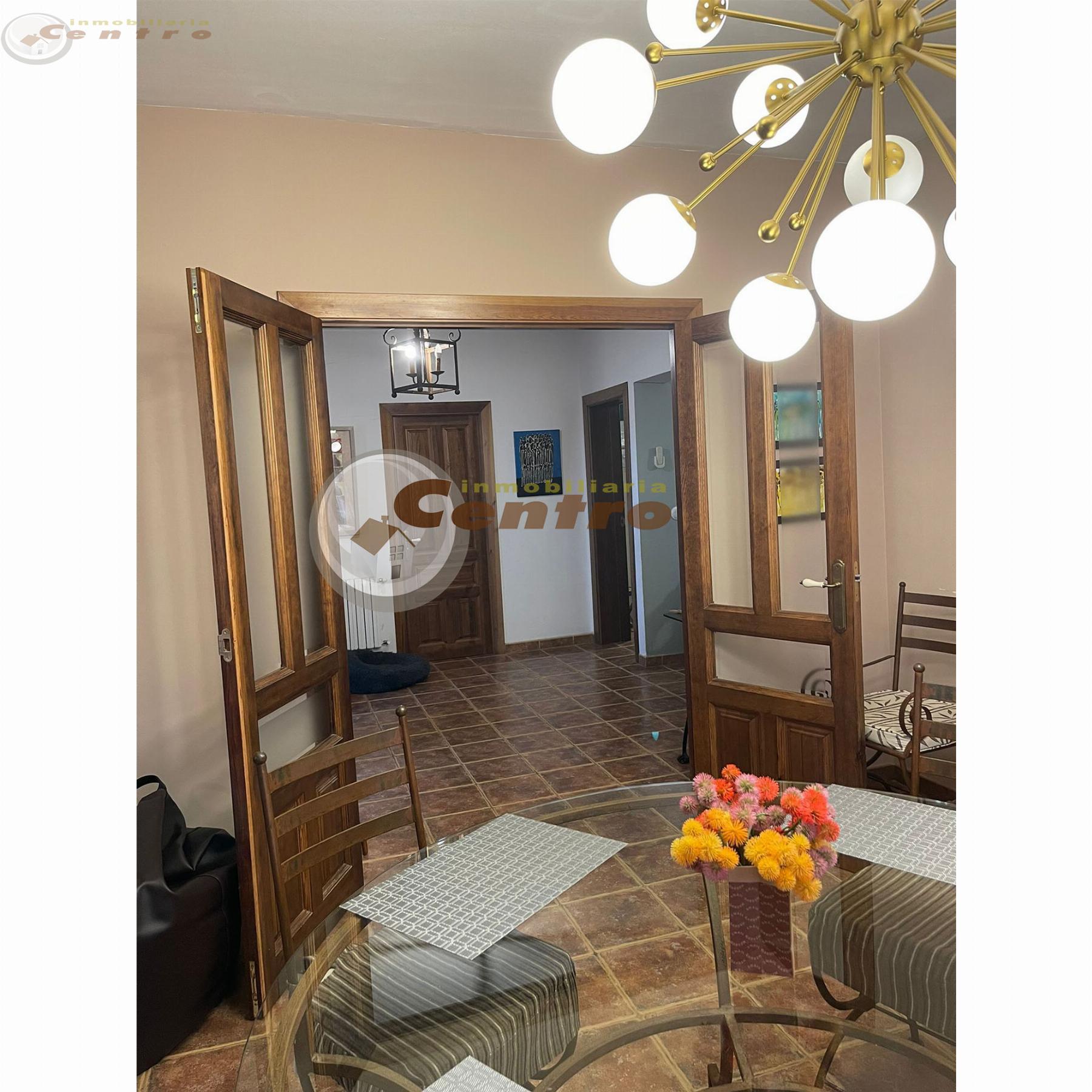 Venta de chalet en Ossa de Montiel