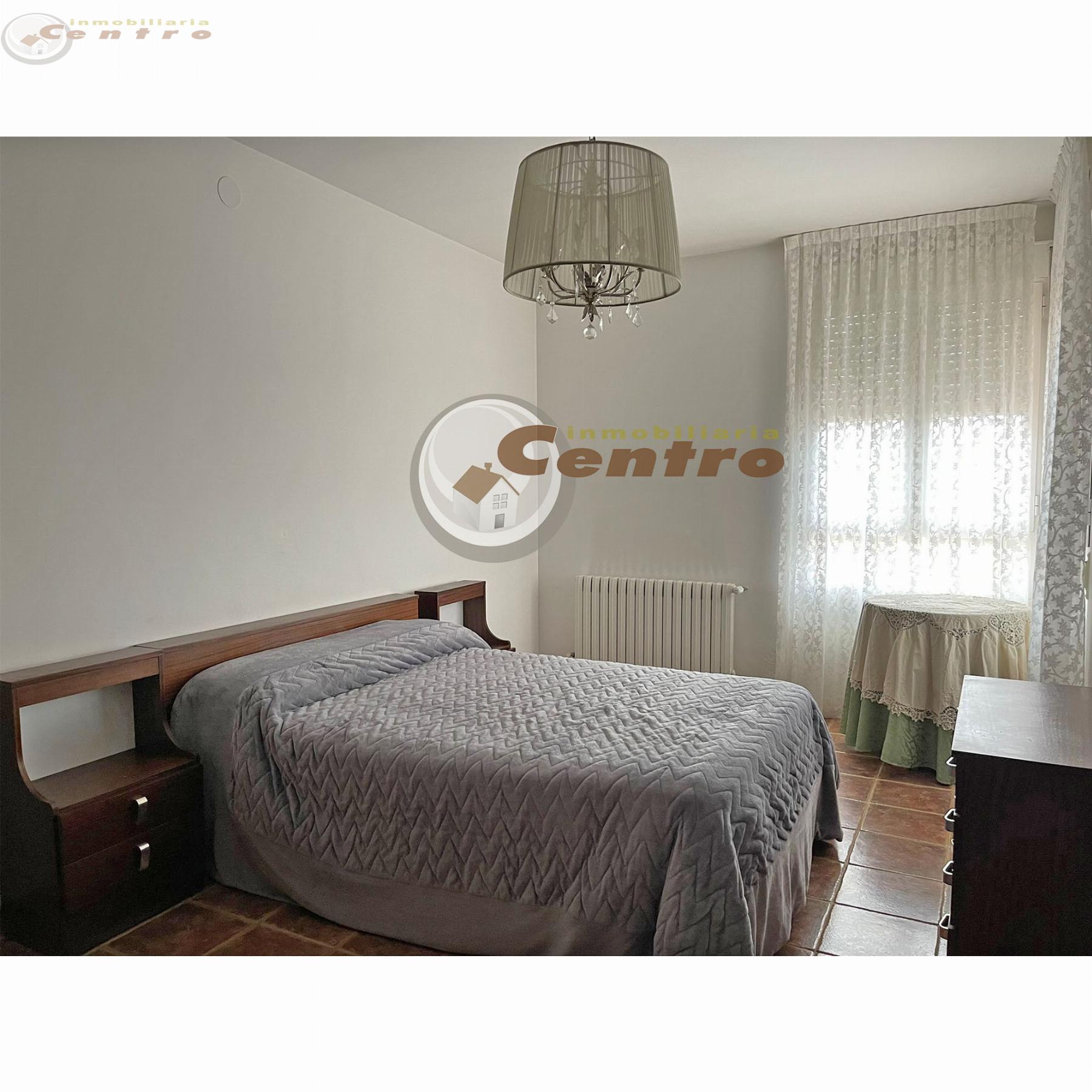Venta de chalet en Ossa de Montiel