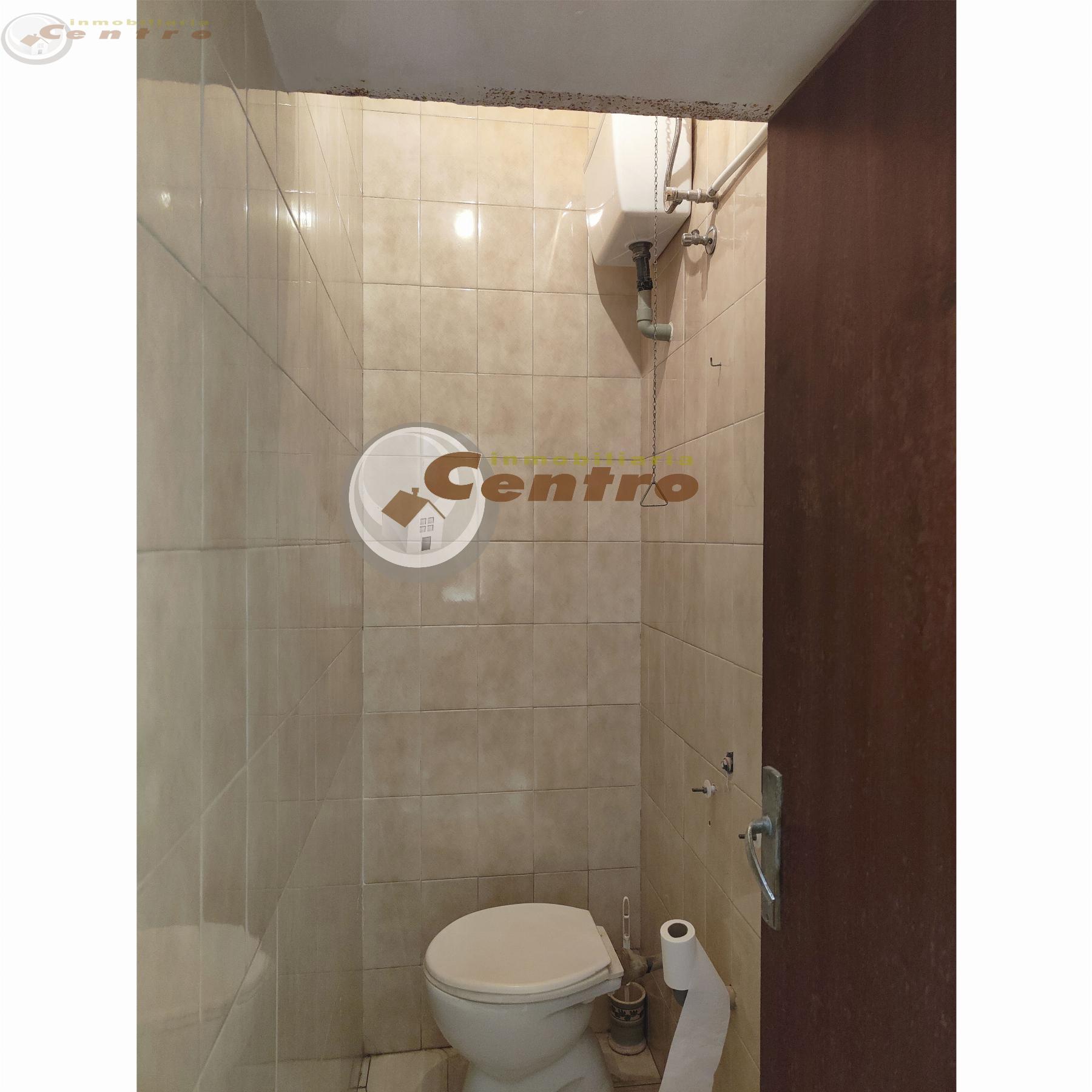 For sale of premises in Albacete