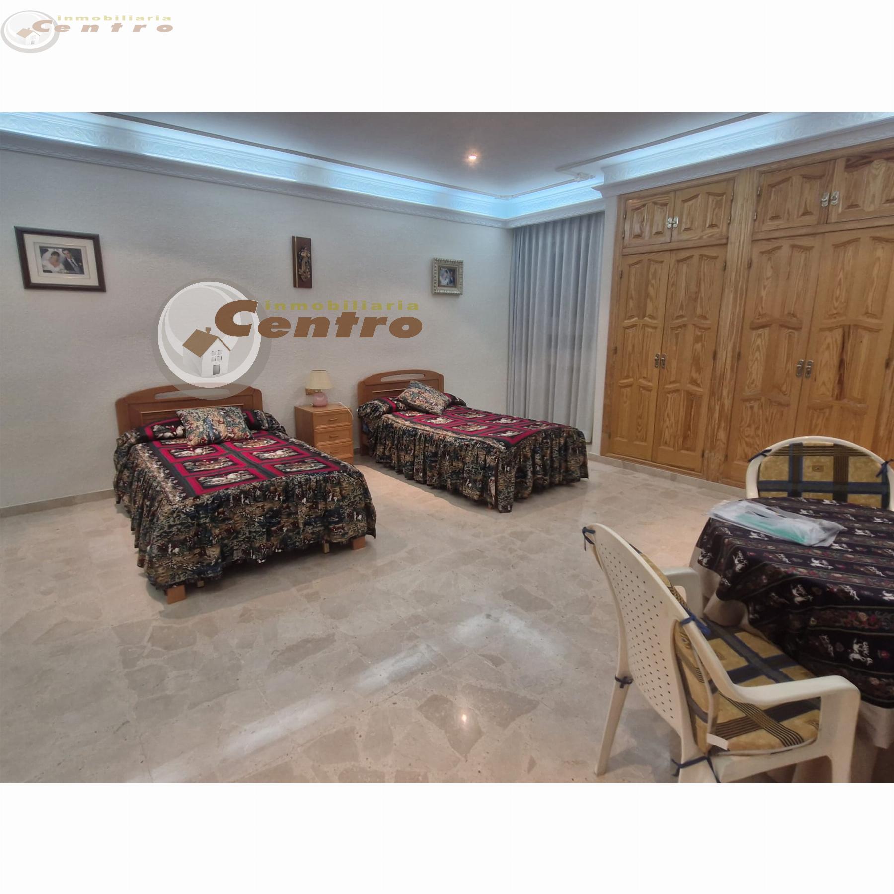Venta de chalet en Albacete