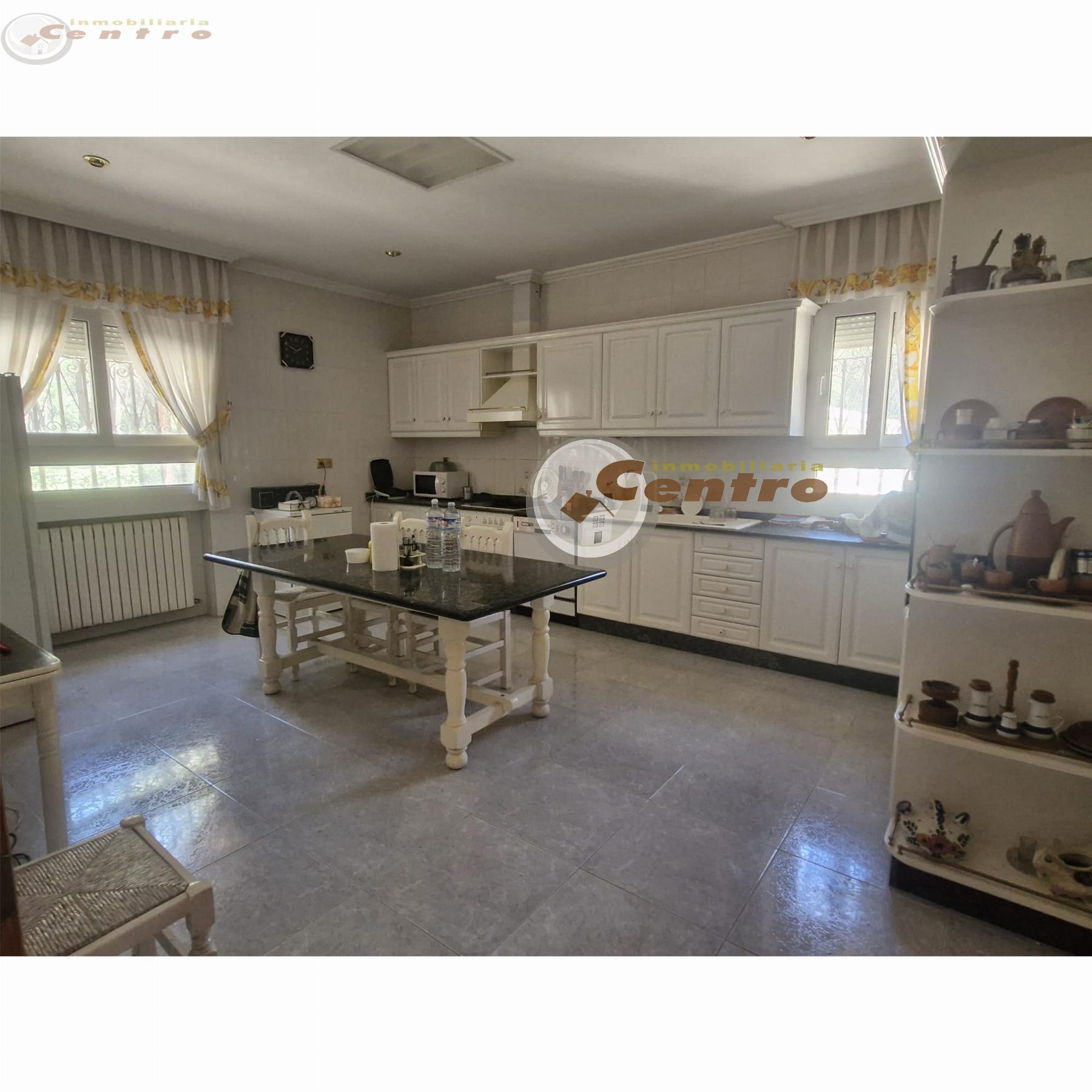 Venta de chalet en Albacete