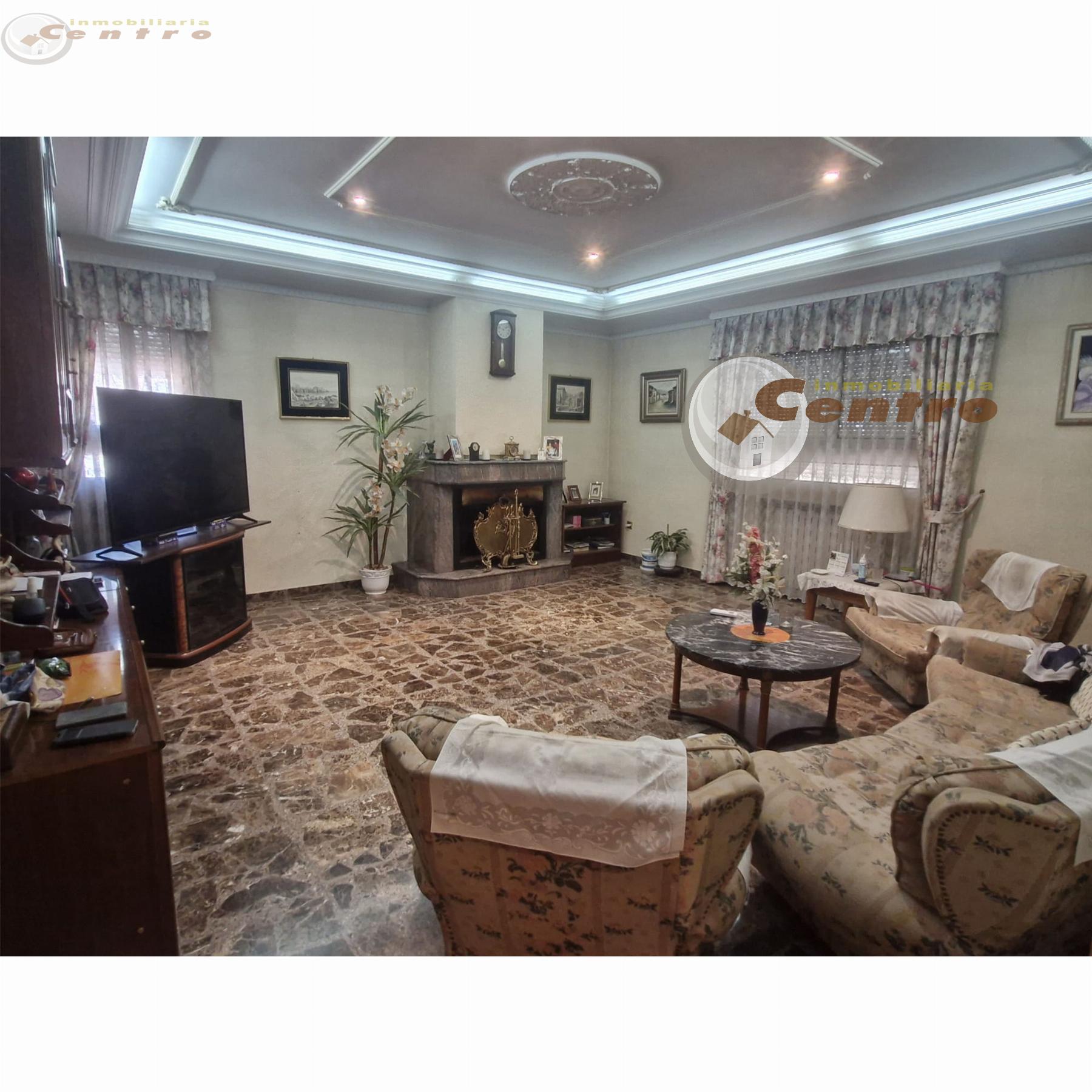 Venta de chalet en Albacete