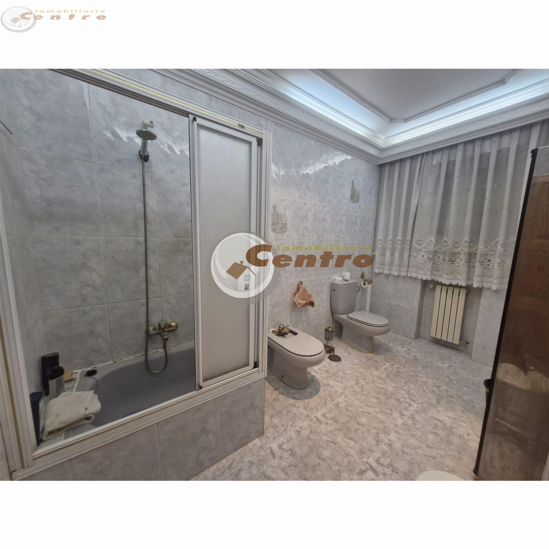 Venta de chalet en Albacete