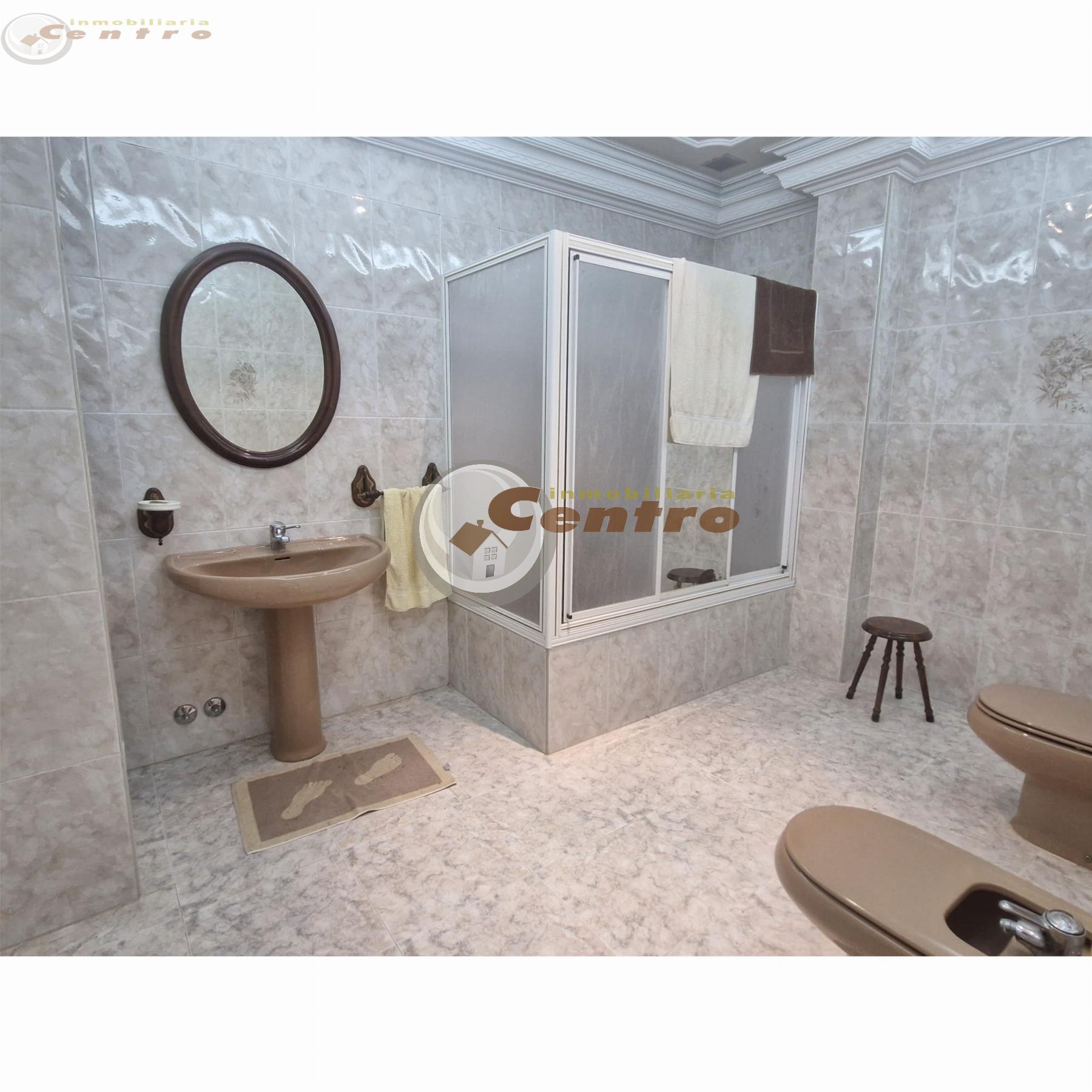 Venta de chalet en Albacete