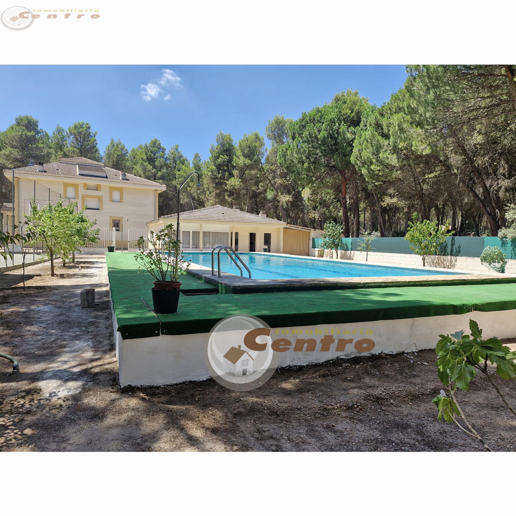 Venta de chalet en Albacete