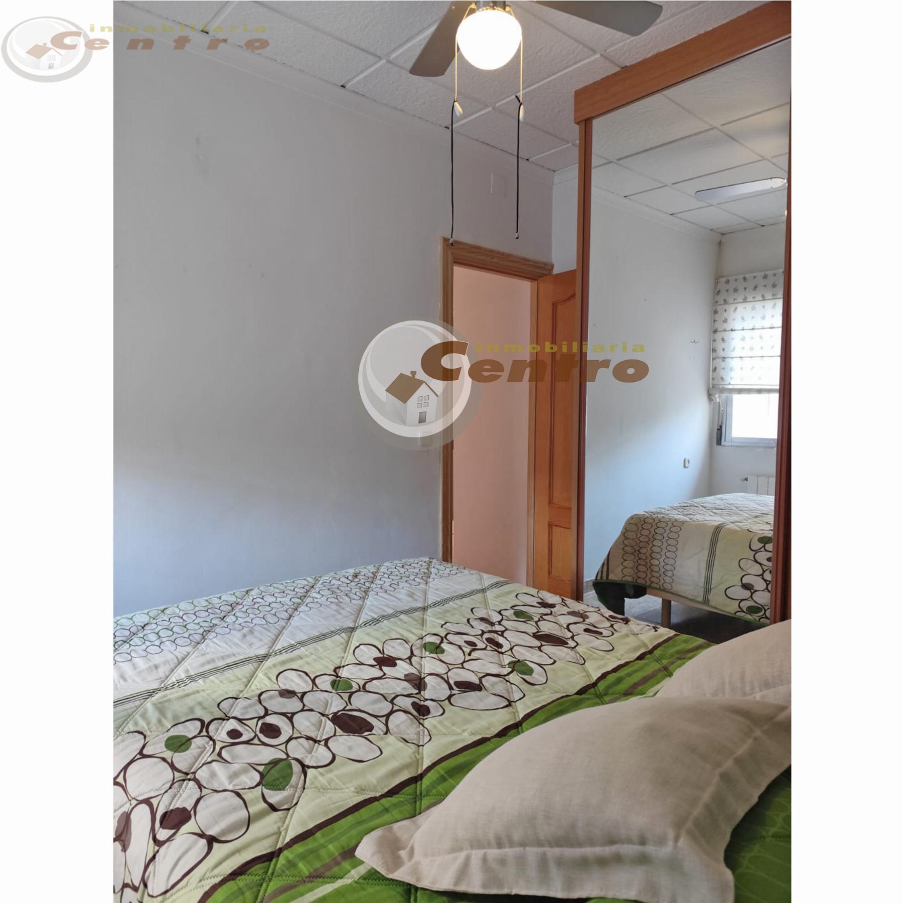 Venta de casa en Valdeganga
