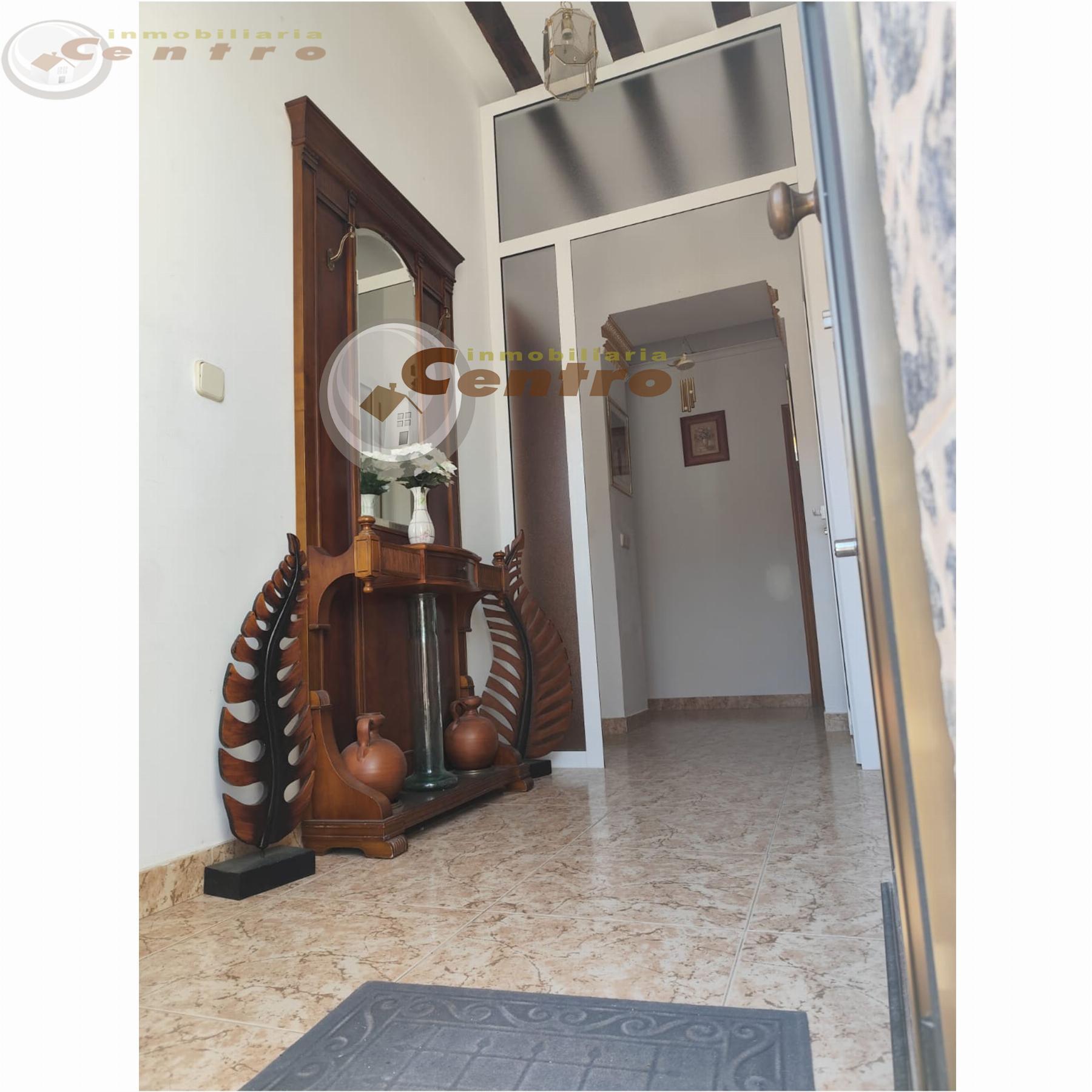 Venta de casa en Valdeganga