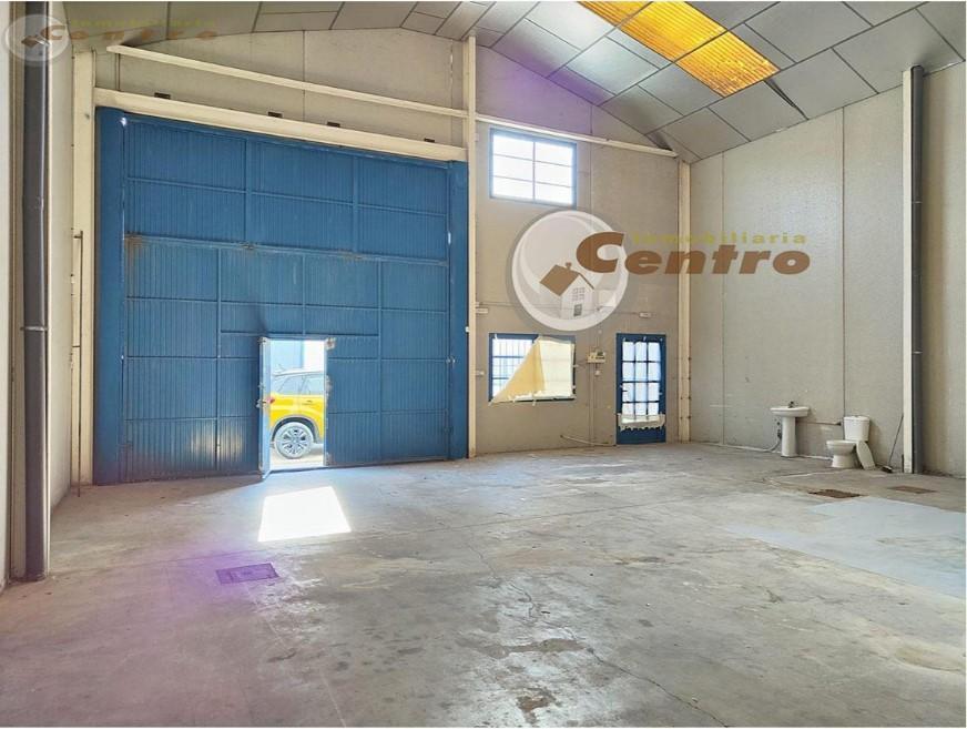 Venta de nave en Albacete