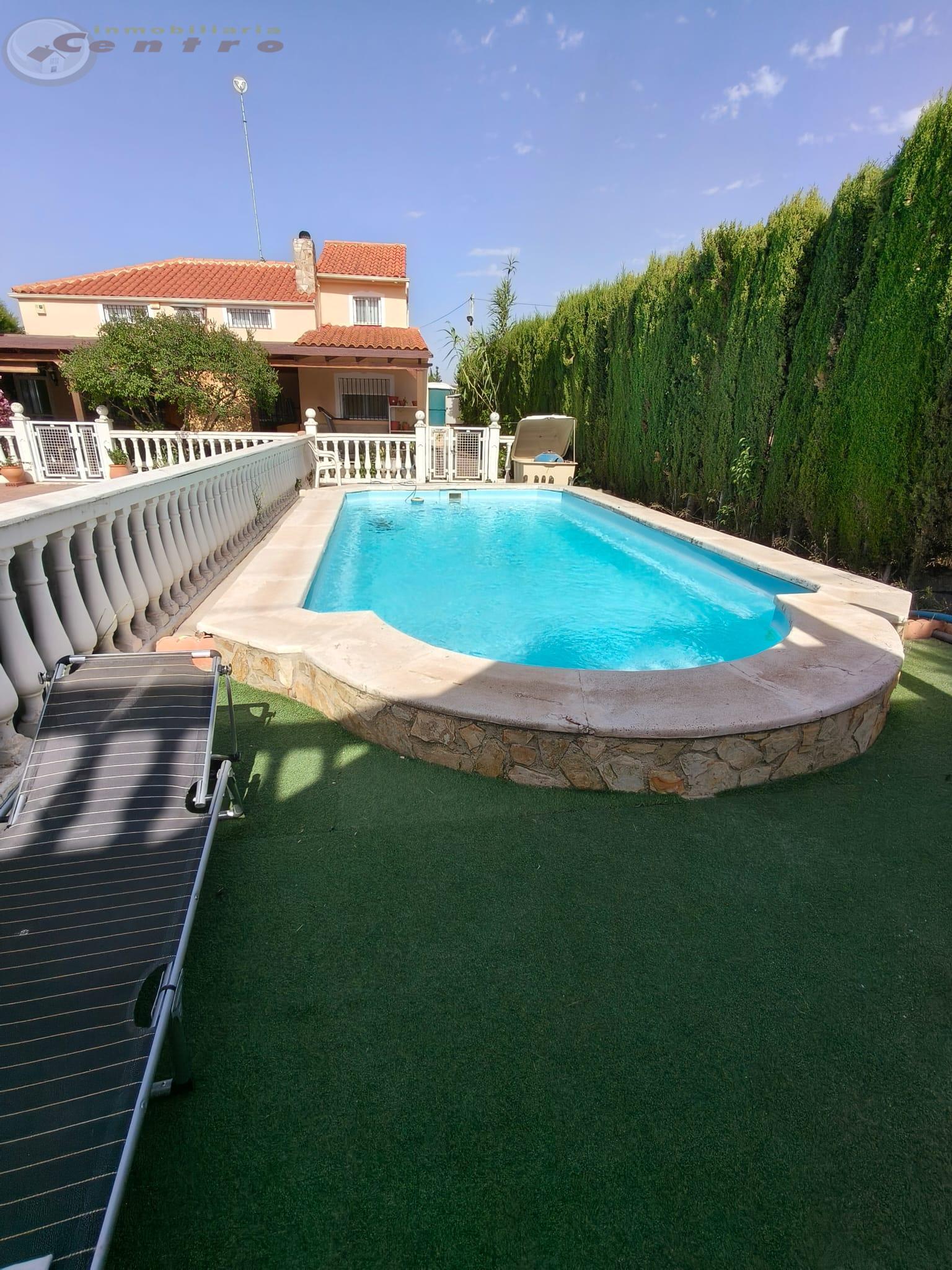 Venta de chalet en Albacete