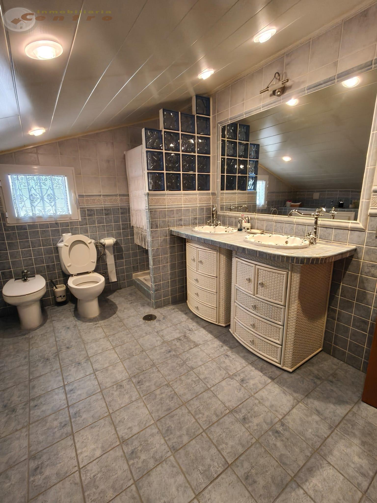Venta de chalet en Albacete