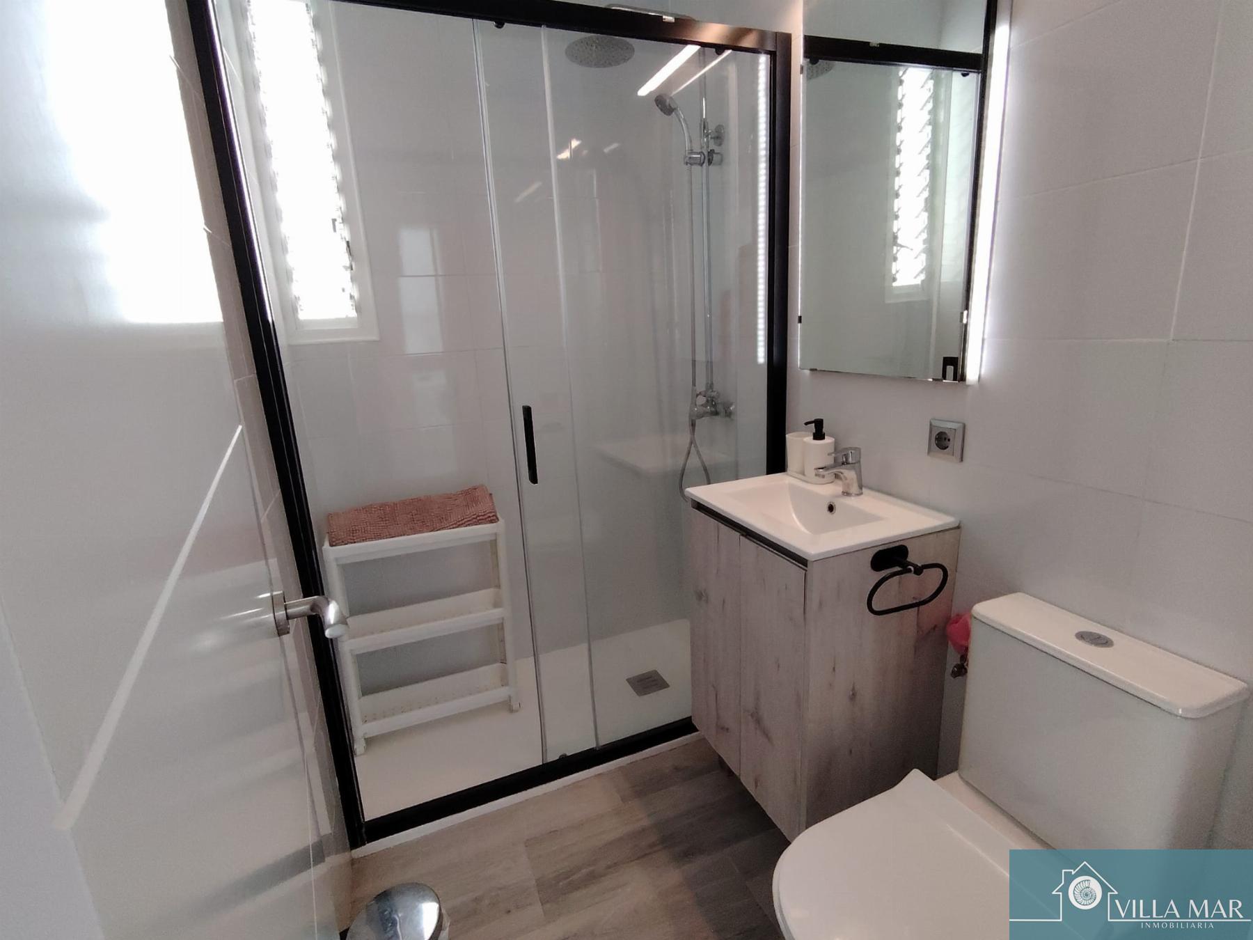 For sale of flat in Rota