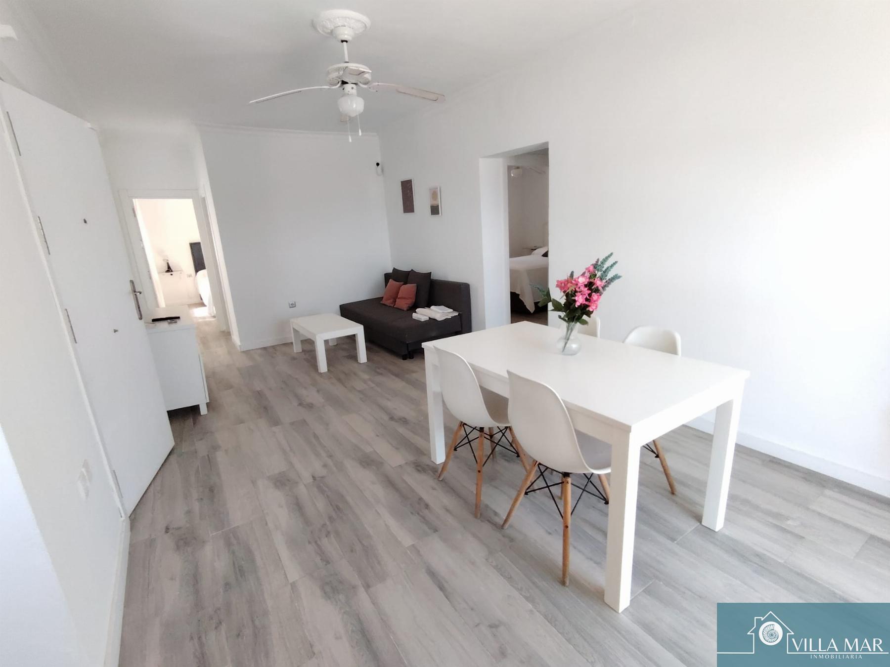 For sale of flat in Rota